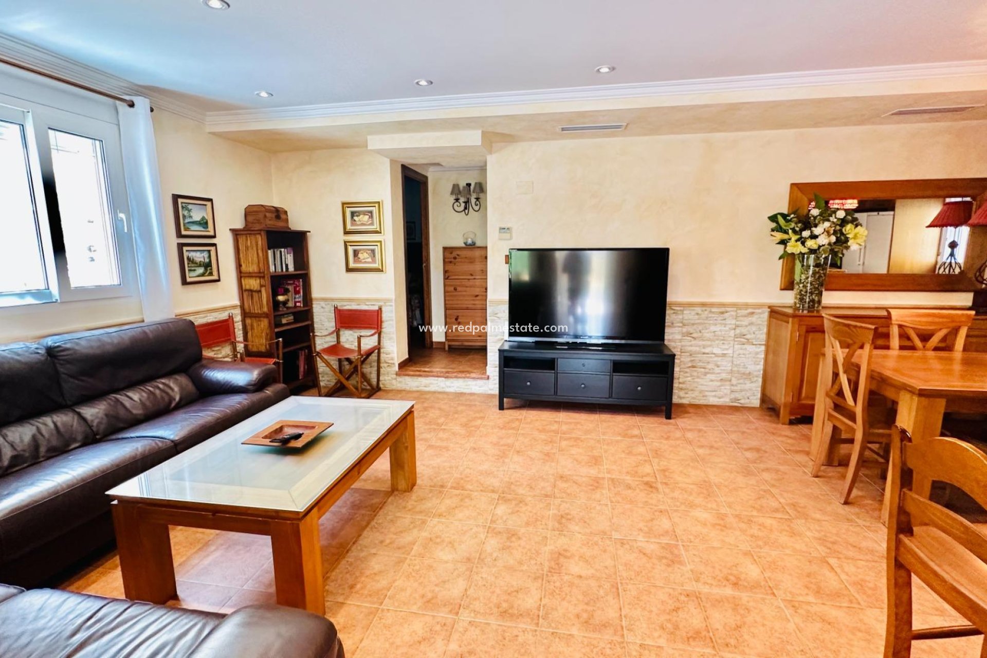 Videresalg - Villa -
Orihuela - Urb. Montepinar