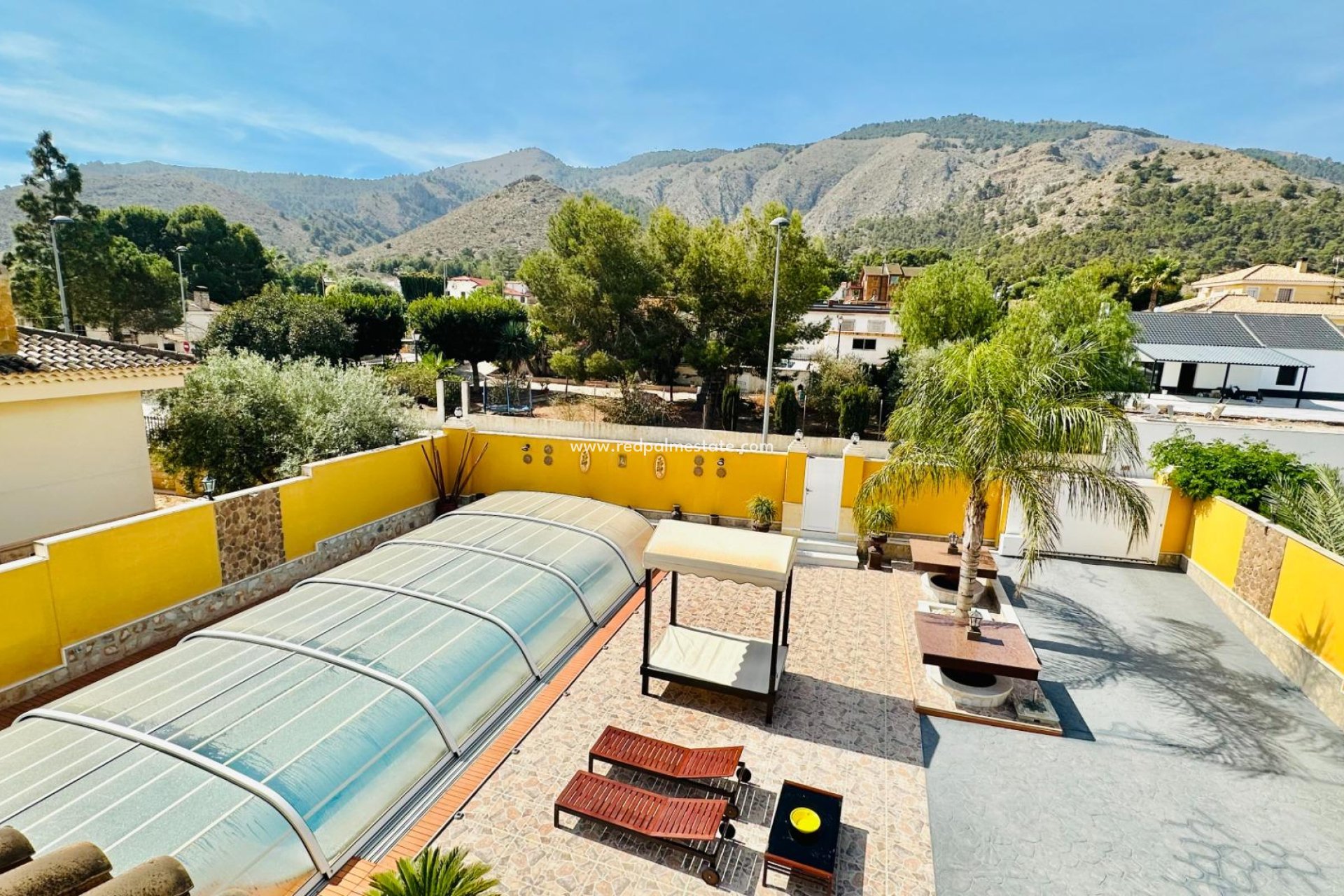 Videresalg - Villa -
Orihuela - Urb. Montepinar