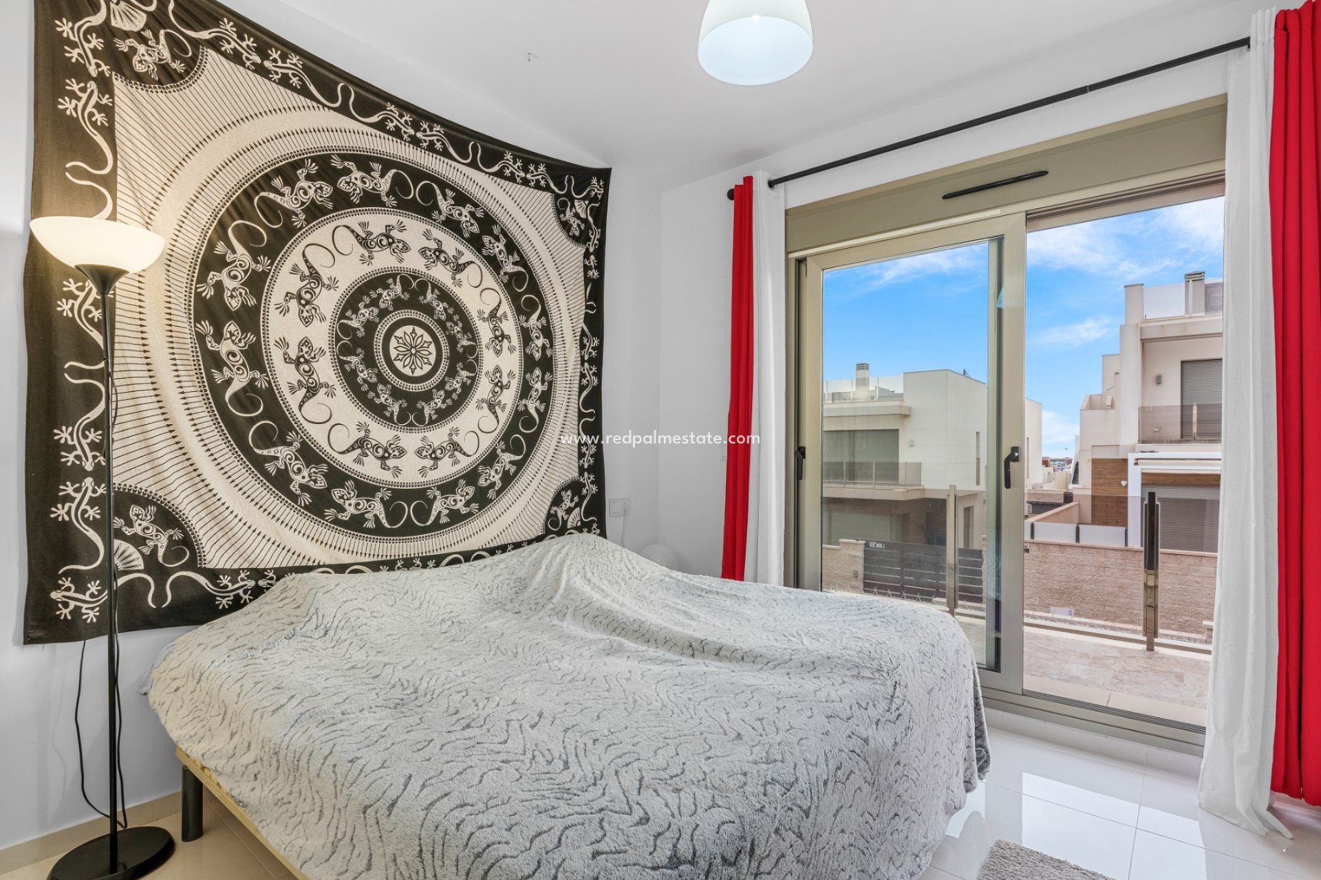 Videresalg - Villa -
Orihuela - Villamartín