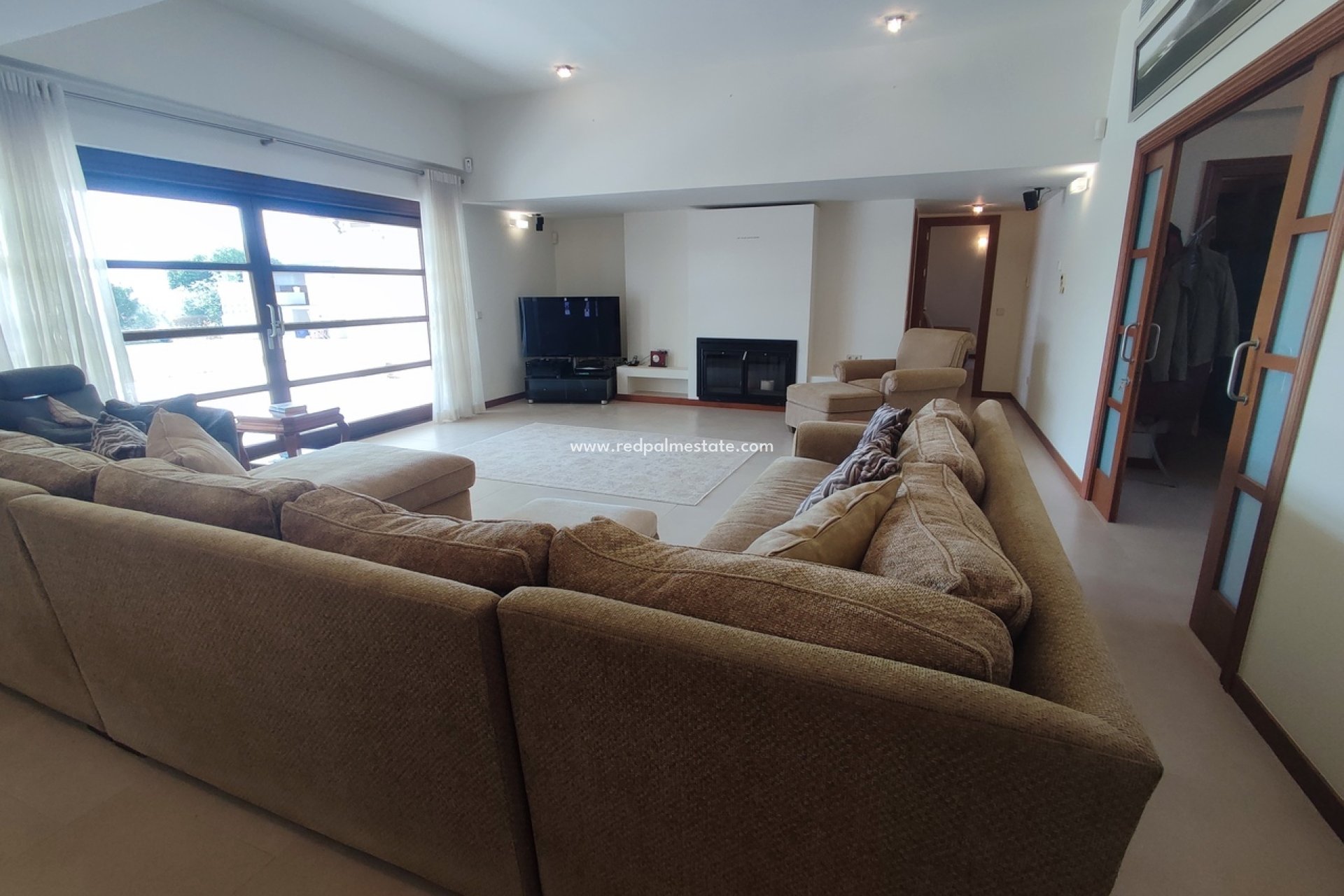 Videresalg - Villa -
Peraleja Golf - Inland