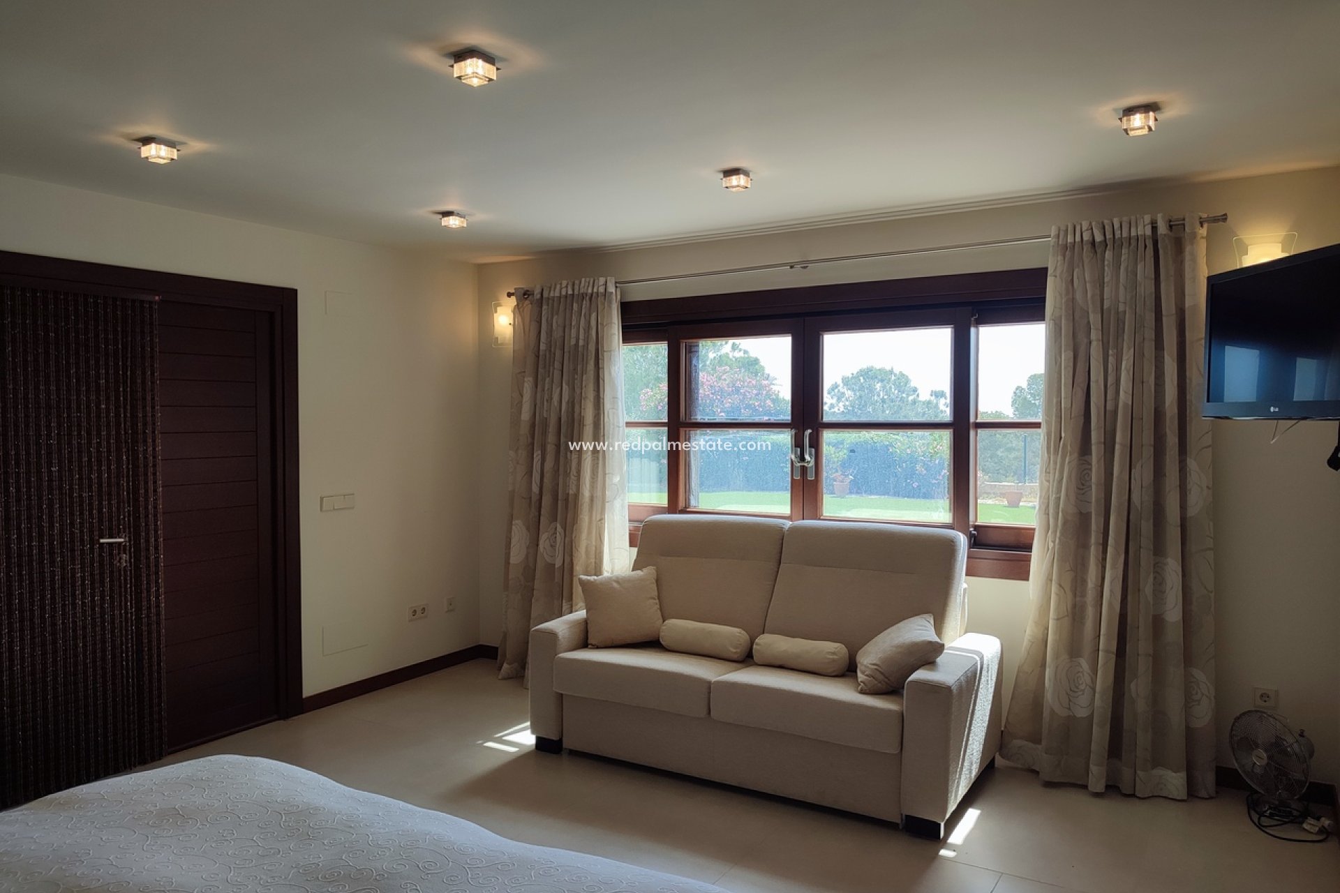 Videresalg - Villa -
Peraleja Golf - Inland