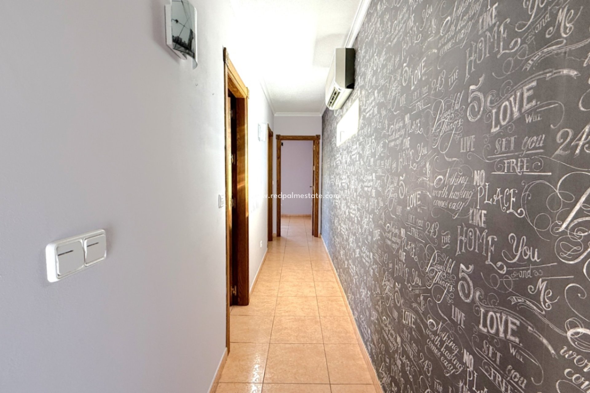 Videresalg - Villa -
Pilar de la Horadada - Costa Blanca