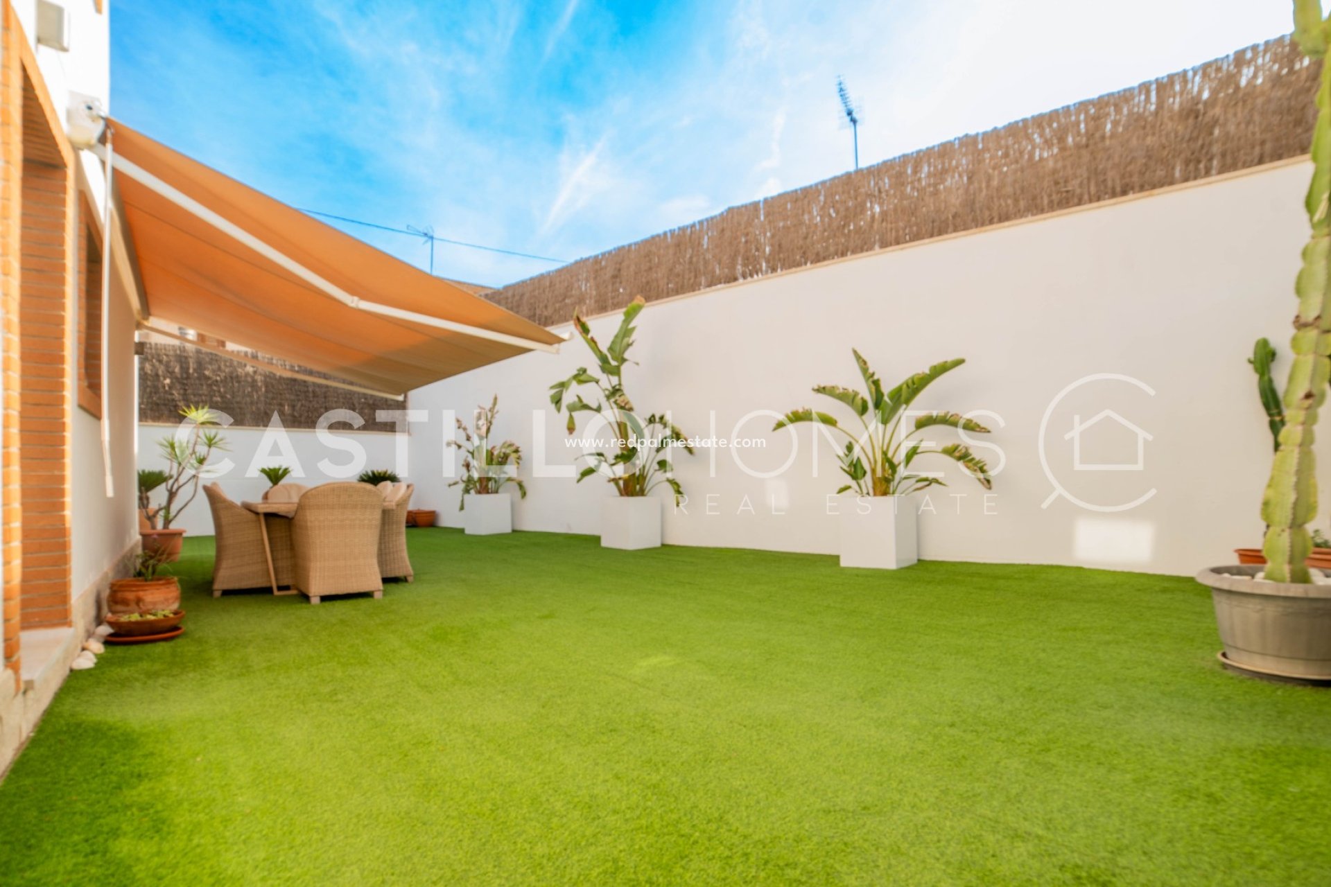 Videresalg - Villa -
Pilar de la Horadada - Torre de la Horadada