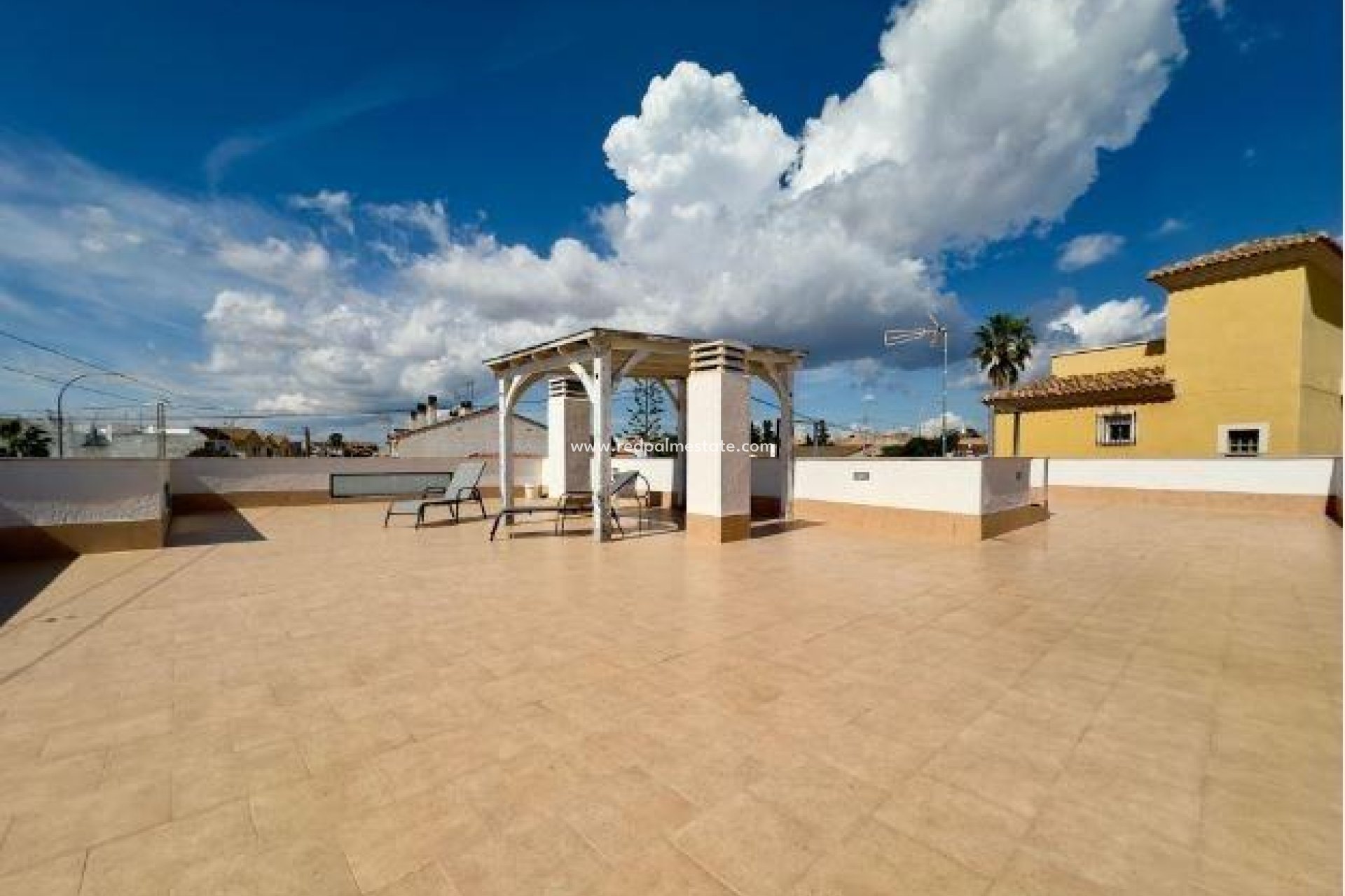 Videresalg - Villa -
Pilar de la Horadada - Torre de la Horadada