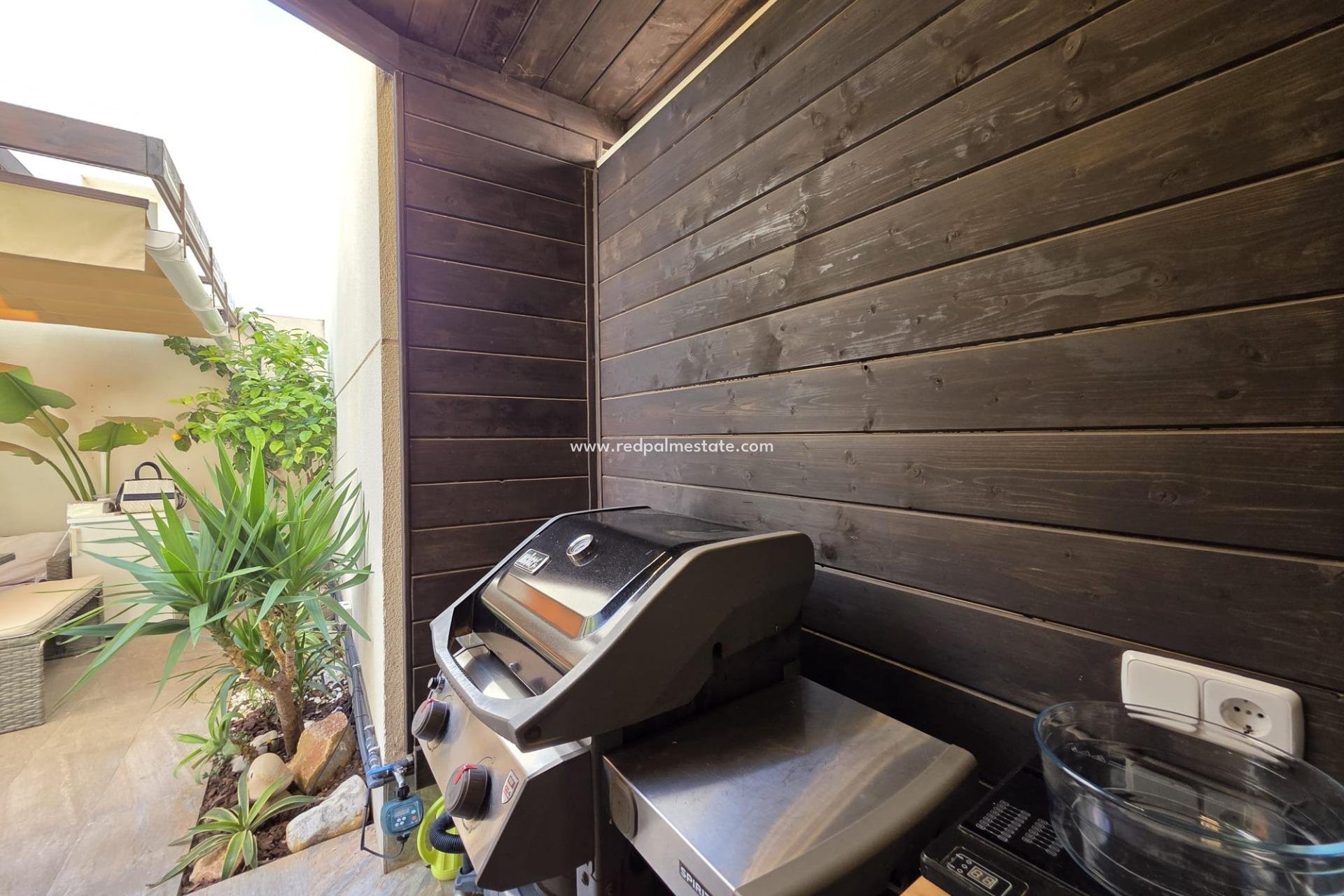 Videresalg - Villa -
Pilar de la Horadada - Zona Pueblo