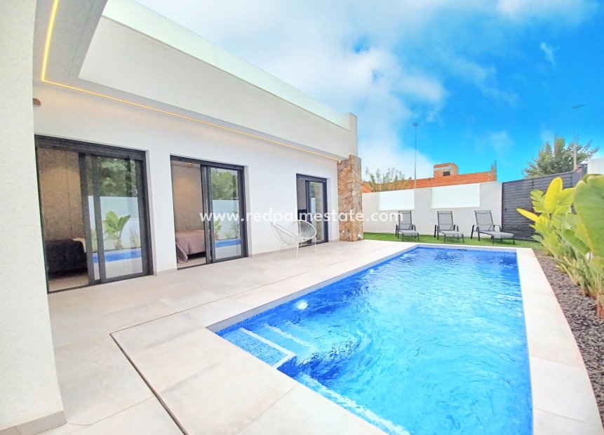 Videresalg - Villa -
Pilar de la Horadada