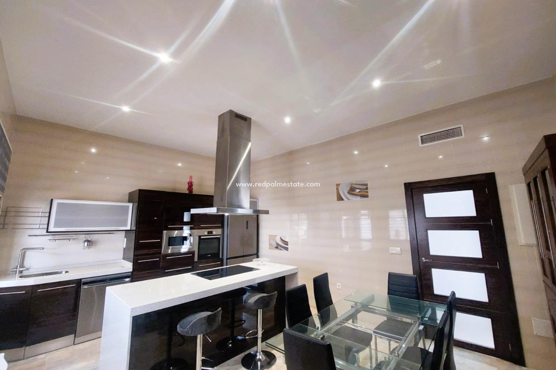 Videresalg - Villa -
Pilar de la Horadada