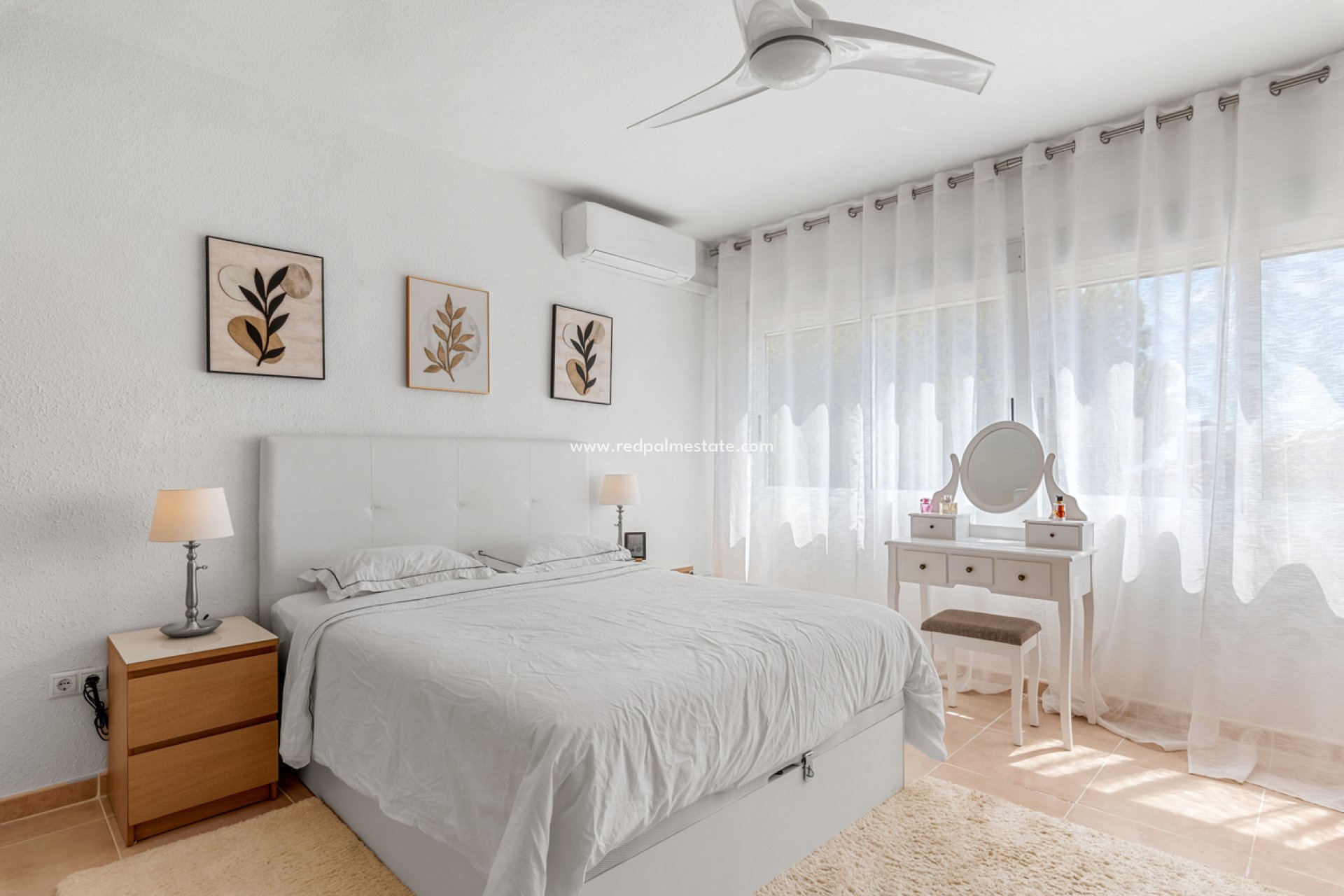Videresalg - Villa -
Pinar de Campoverde - Costa Blanca
