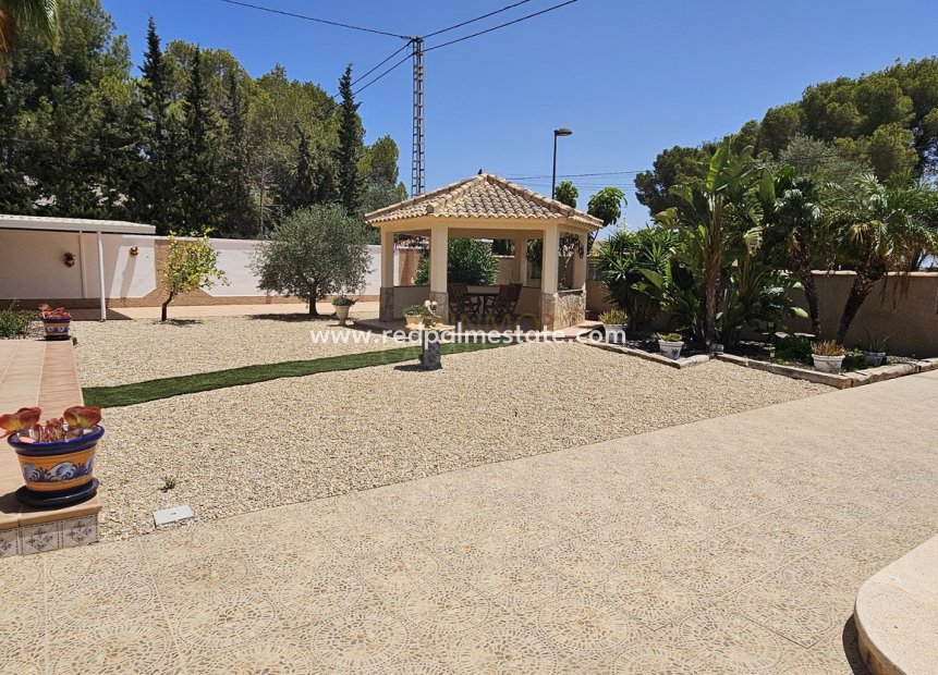 Videresalg - Villa -
Pinar de Campoverde - Inland