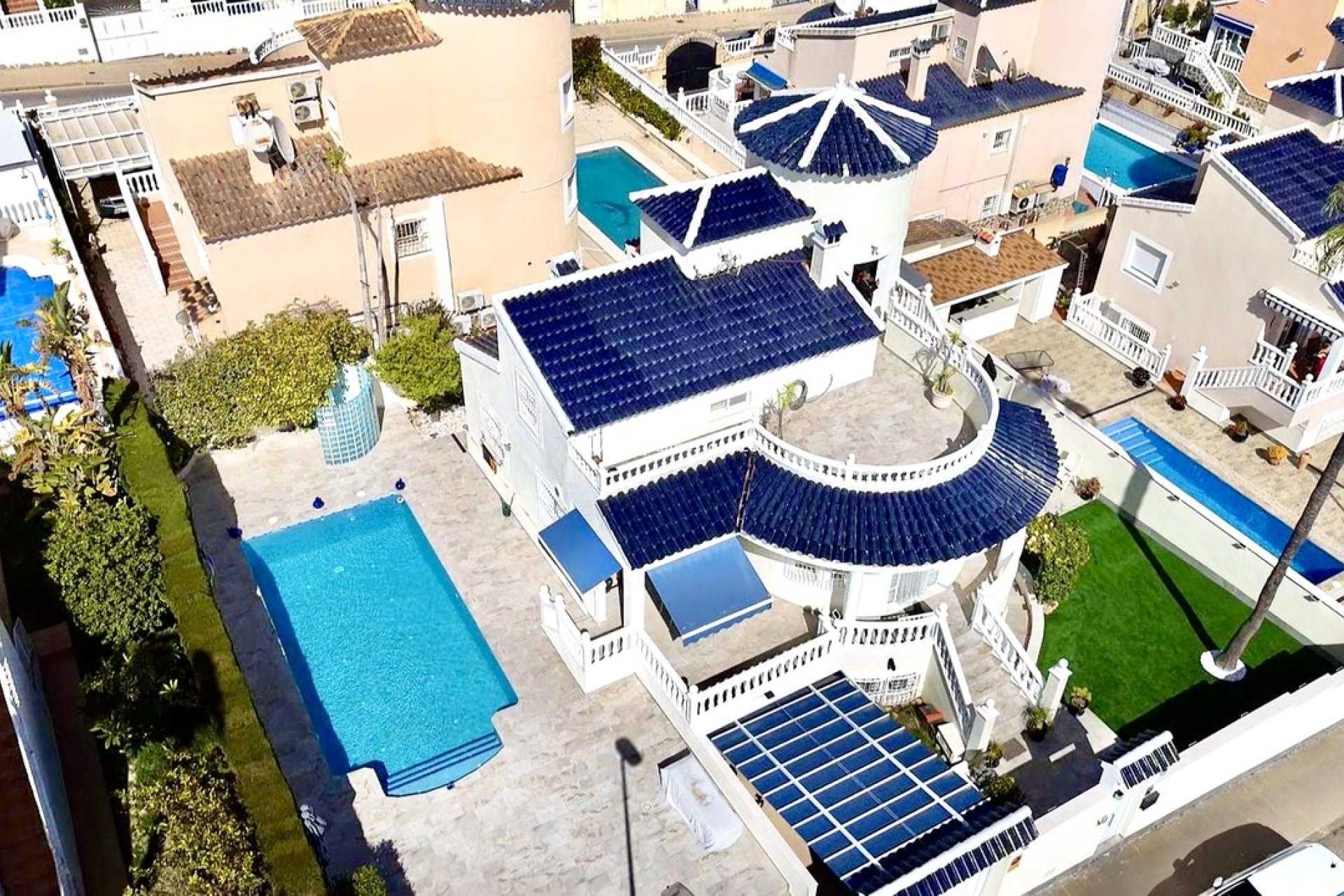 Videresalg - Villa -
Pinar de Campoverde - Inland