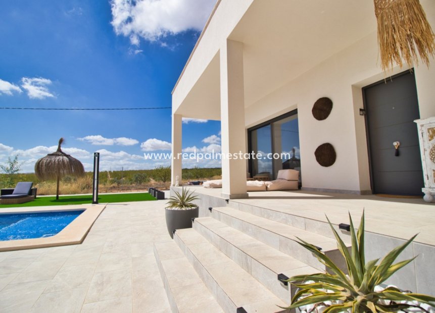 Videresalg - Villa -
Pinoso - Inland