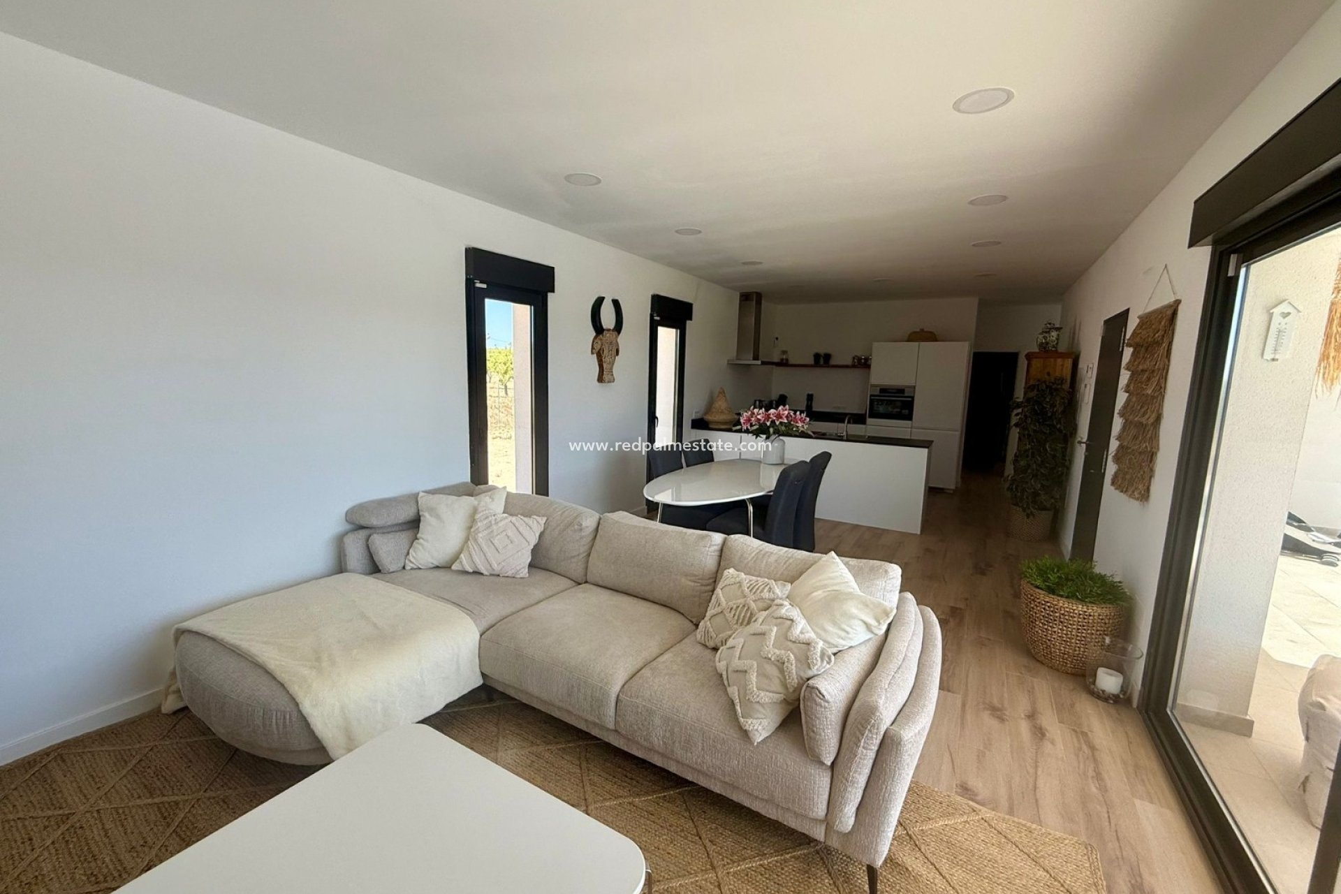 Videresalg - Villa -
Pinoso - Inland