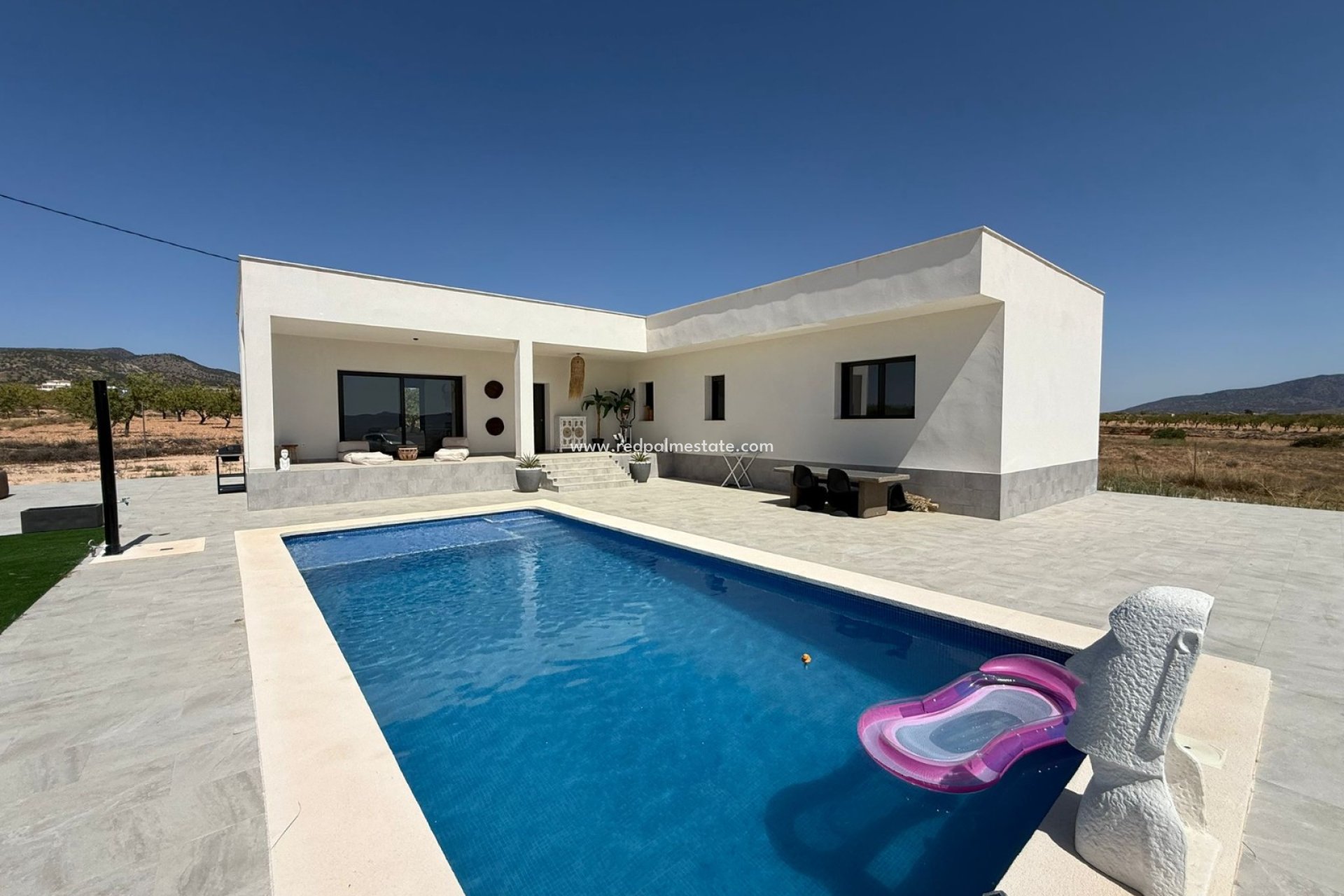 Videresalg - Villa -
Pinoso - Inland