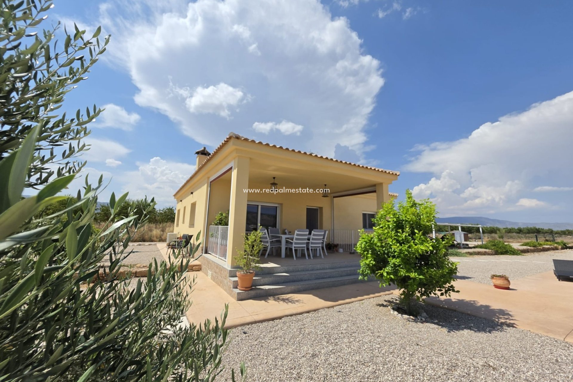 Videresalg - Villa -
Pinoso - Inland