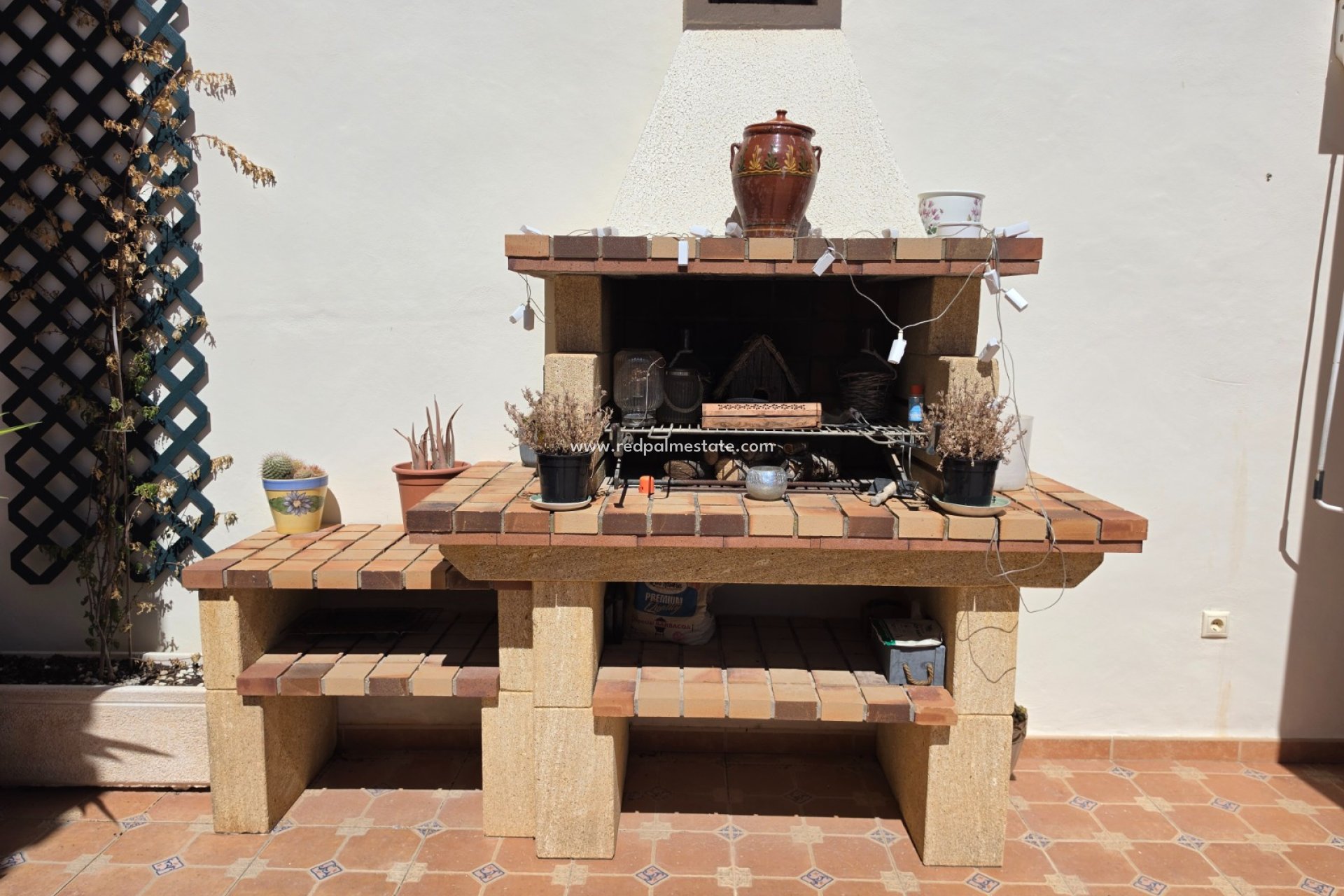 Videresalg - Villa -
Pinoso - Inland