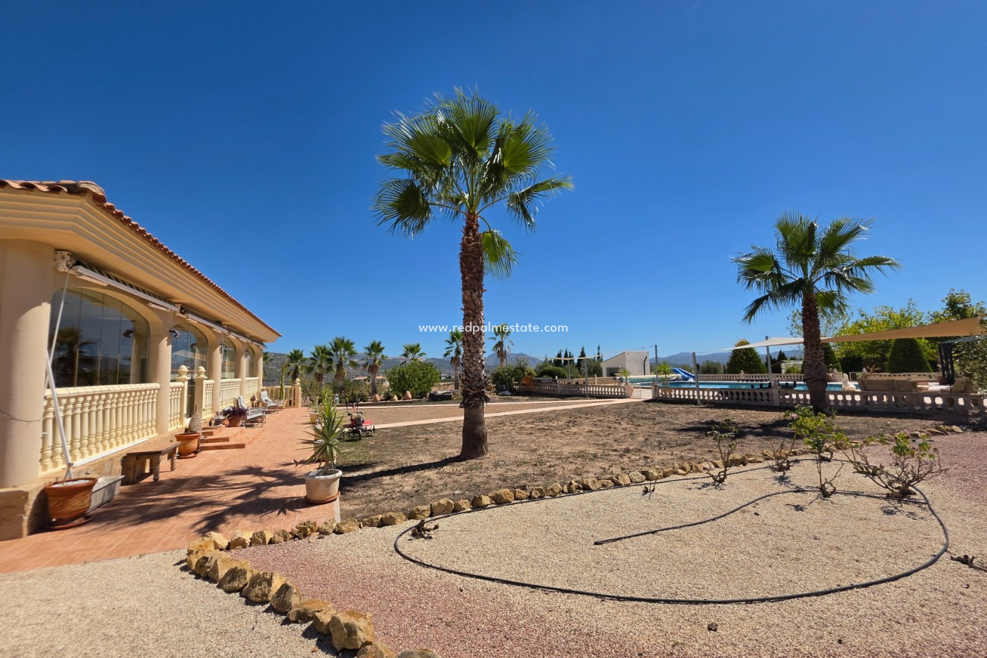 Videresalg - Villa -
Pinoso - Inland