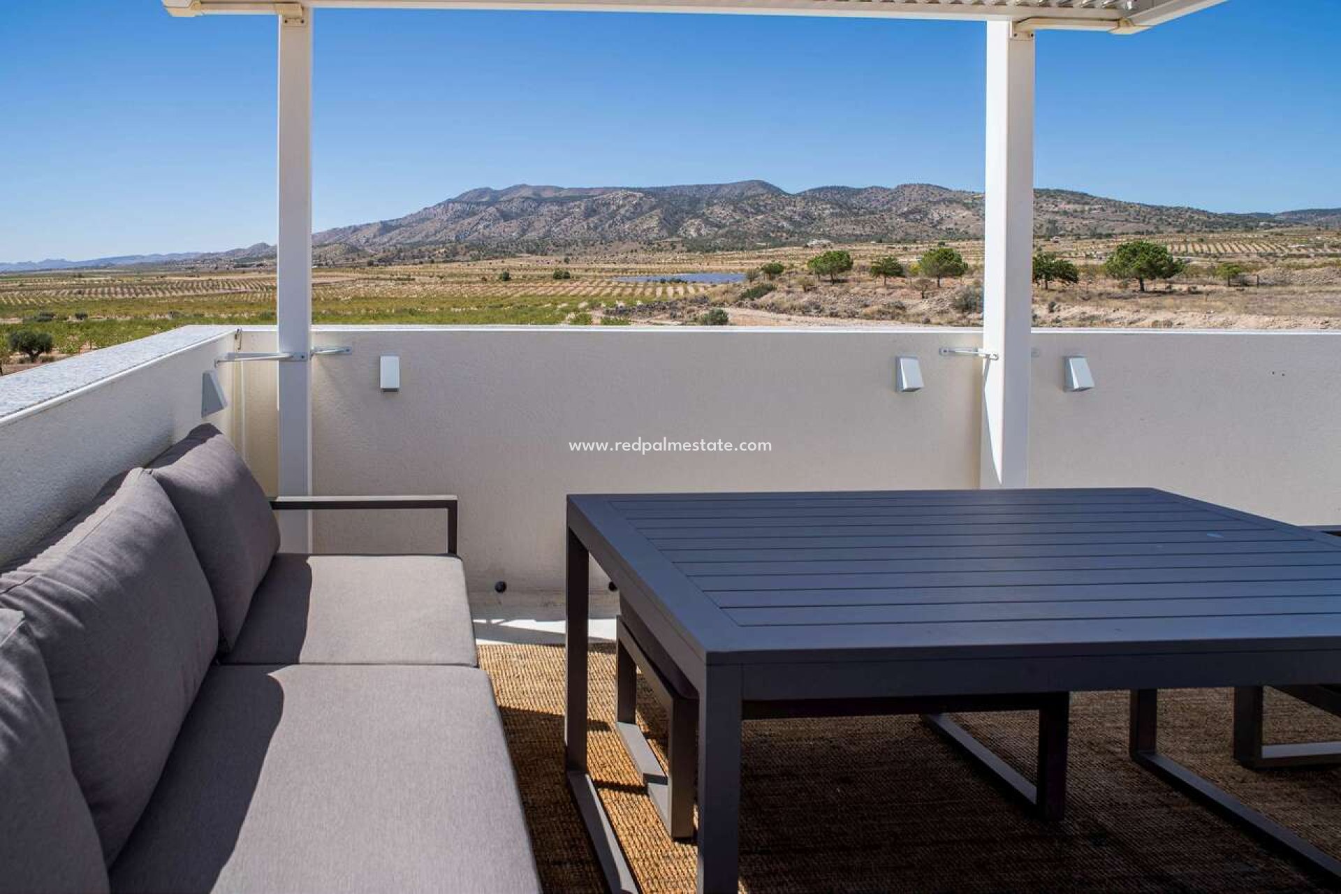 Videresalg - Villa -
Pinoso - Inland