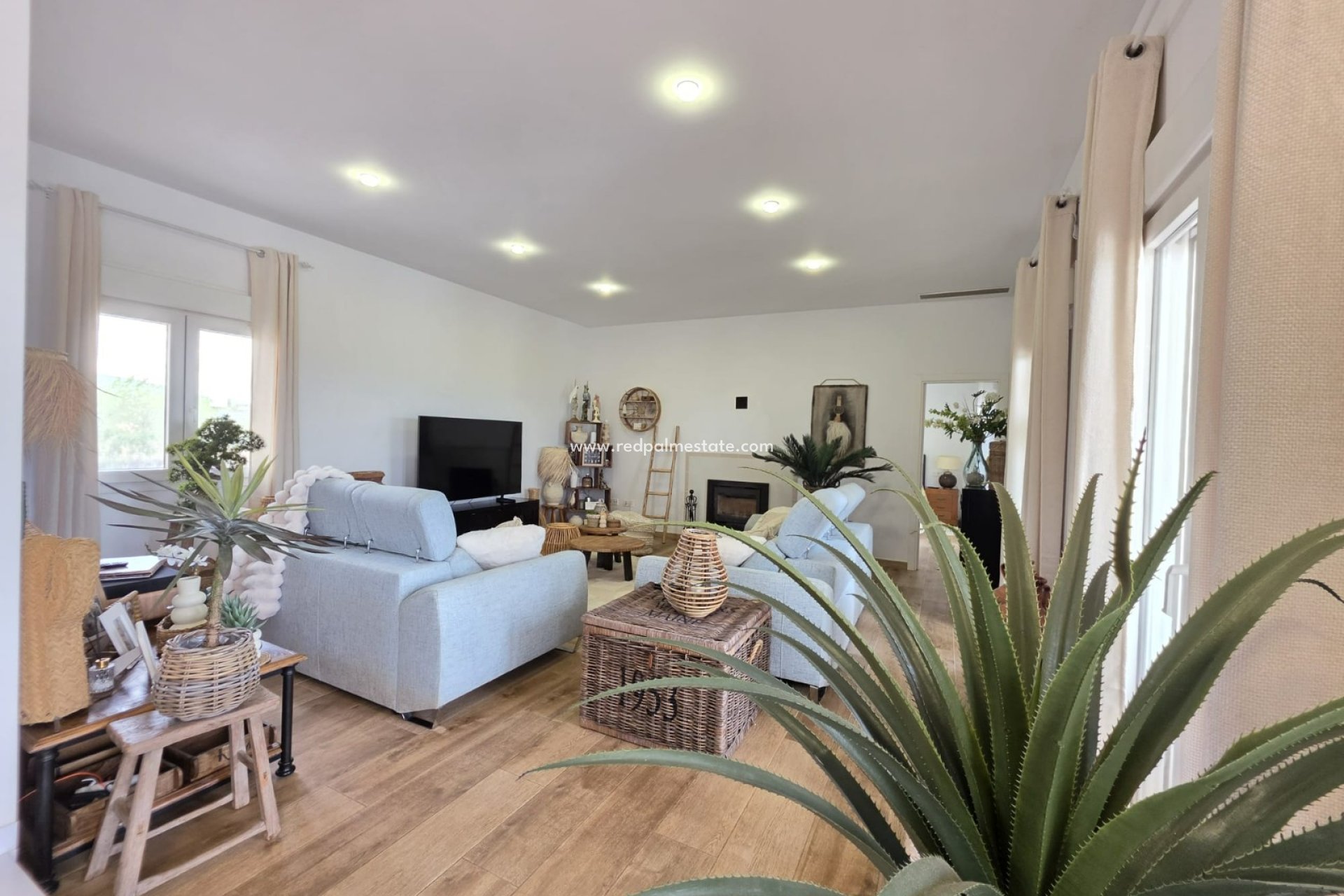 Videresalg - Villa -
Pinoso - Inland