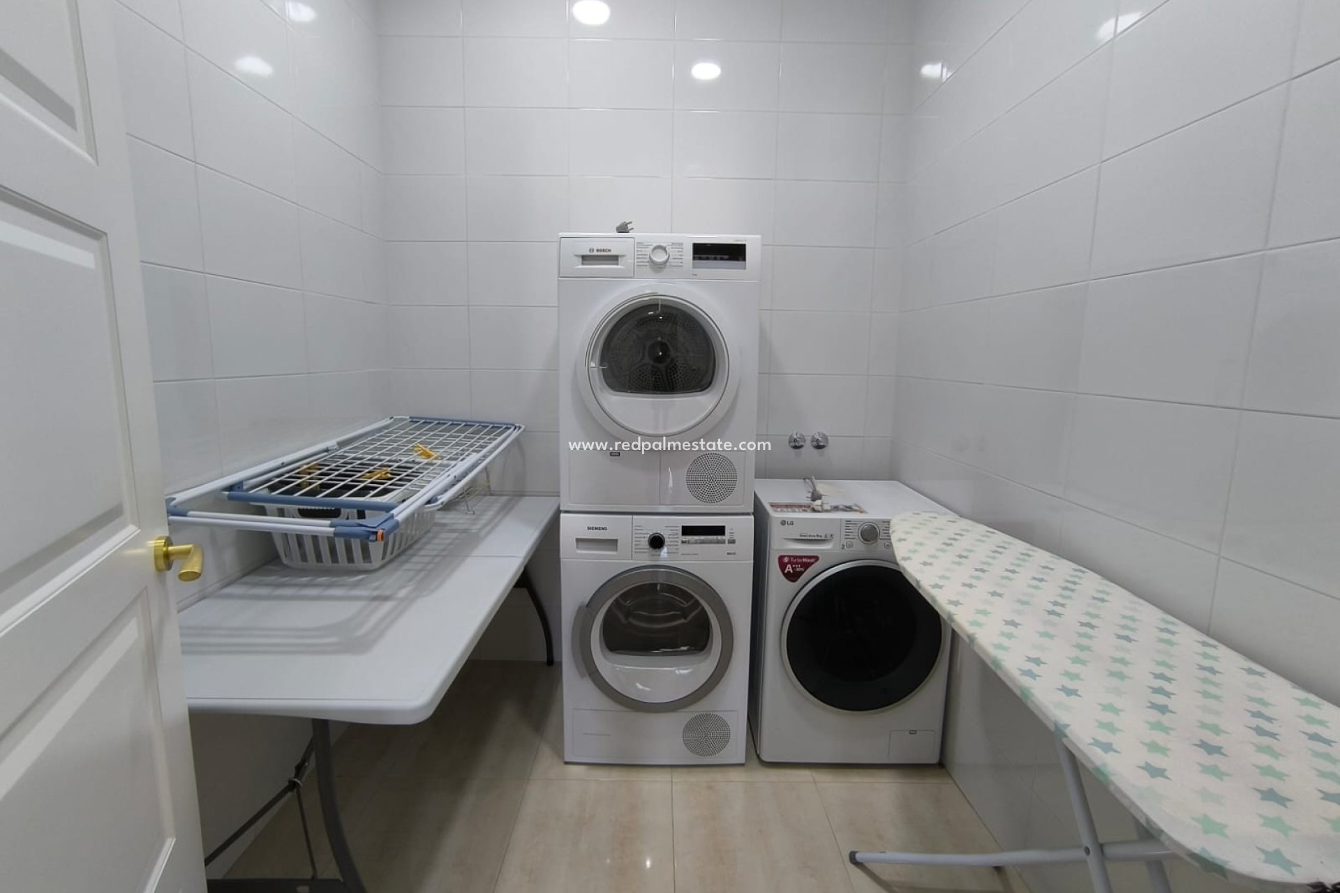 Videresalg - Villa -
Pinoso - Inland