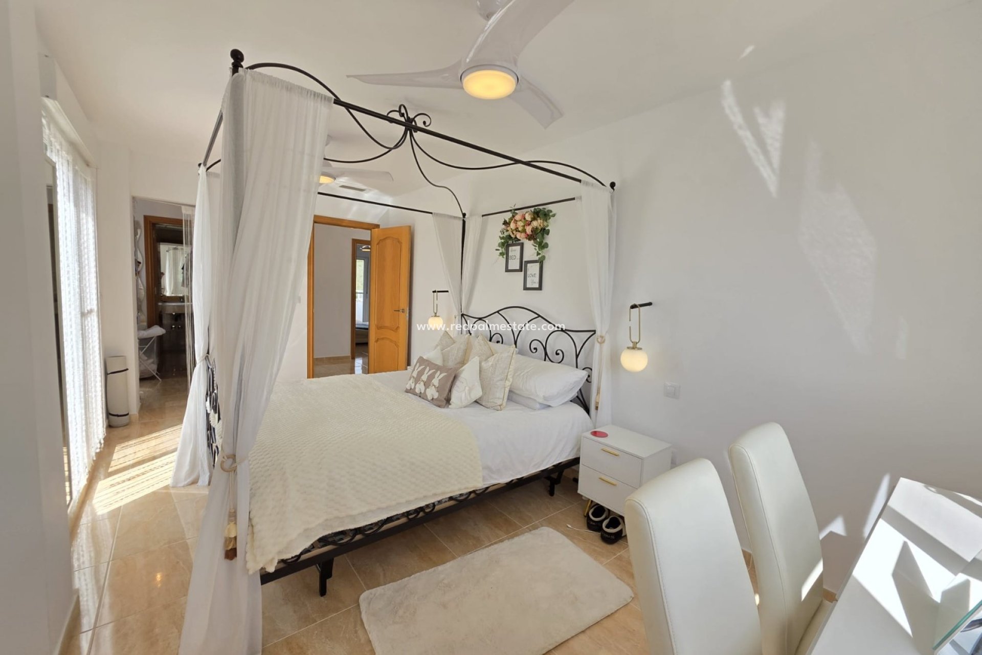 Videresalg - Villa -
Pinoso - Inland