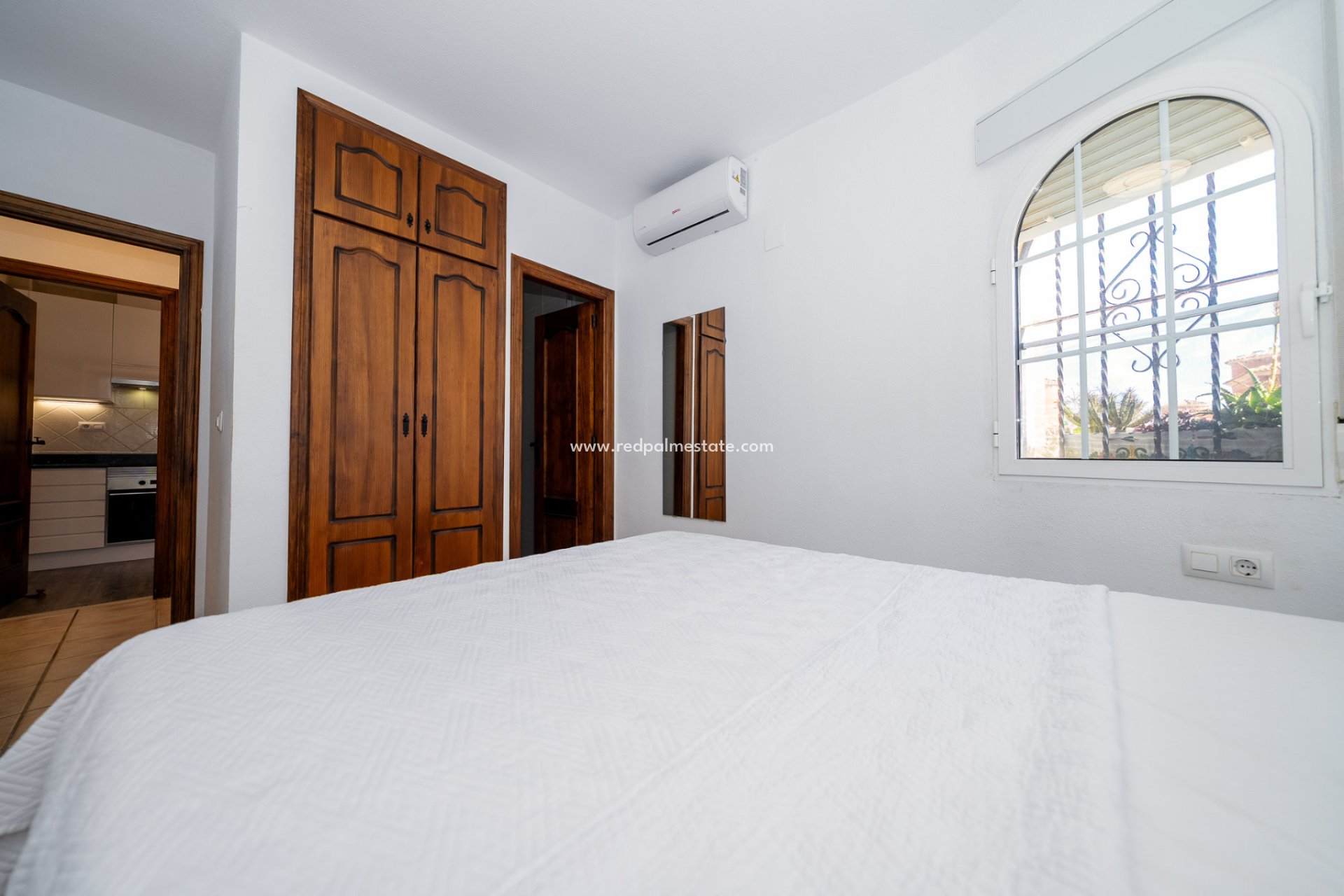 Videresalg - Villa -
Playa Flamenca - Sportcentre