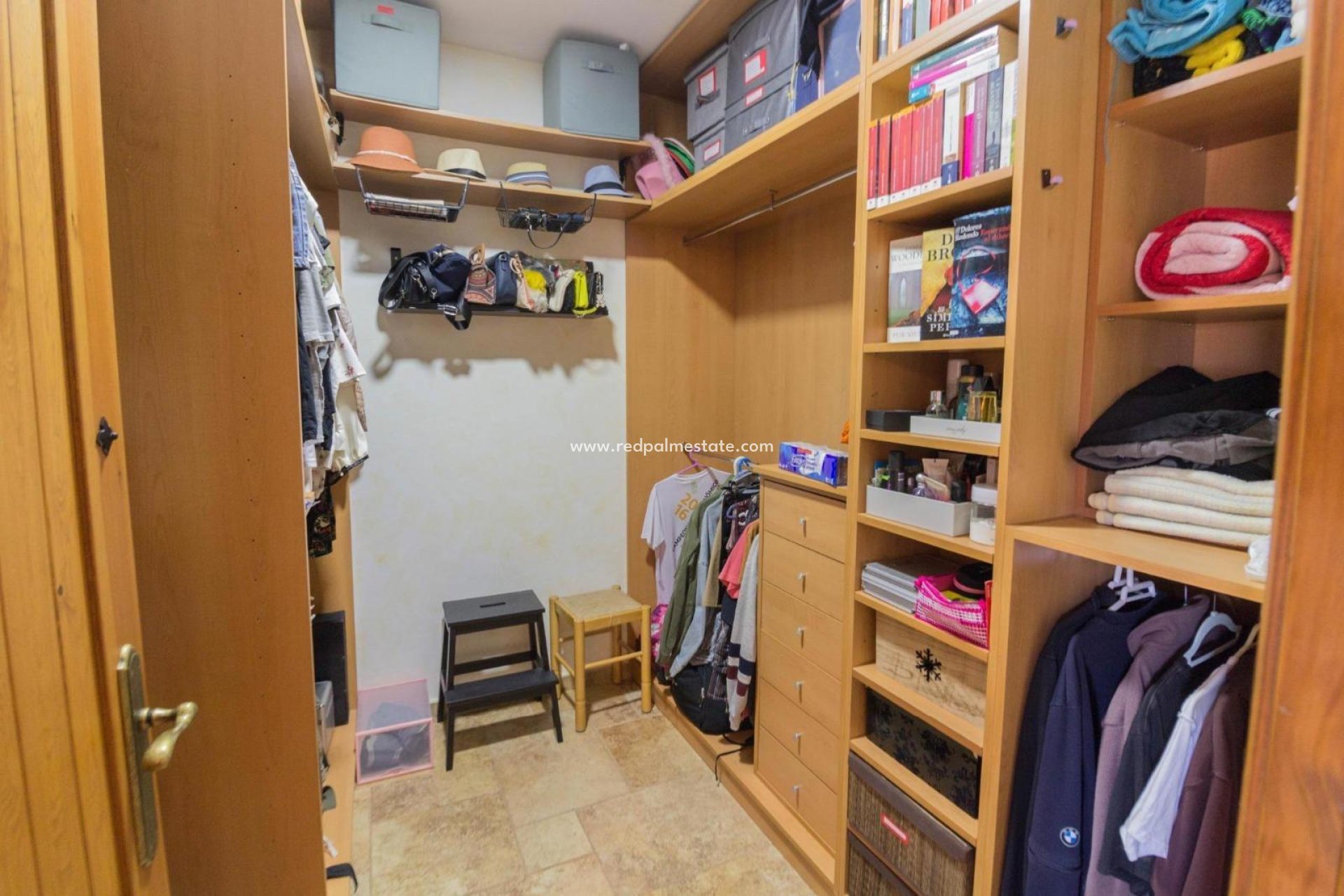 Videresalg - Villa -
Redován - Comunidad Valenciana