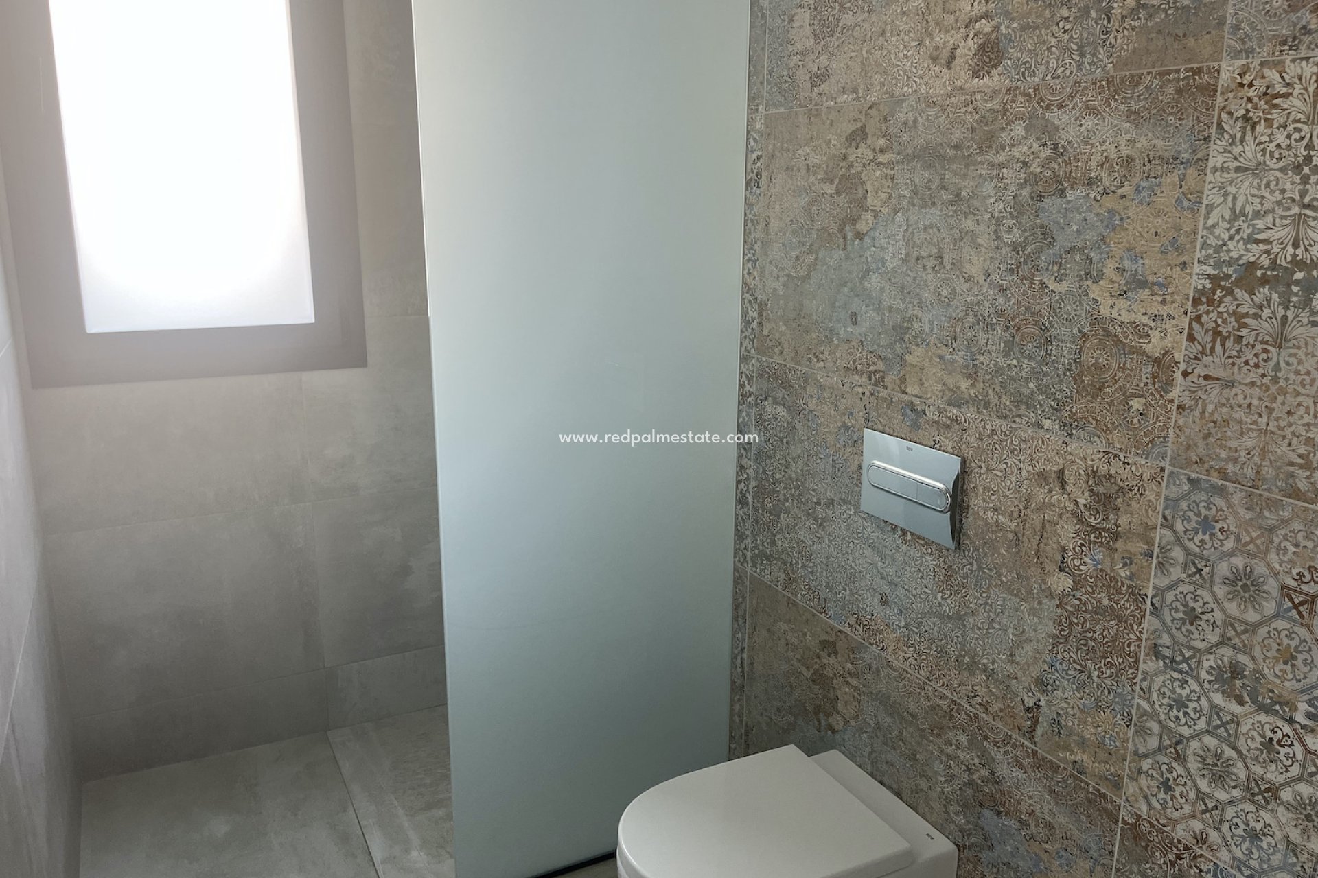 Videresalg - Villa -
Rojales - Inland