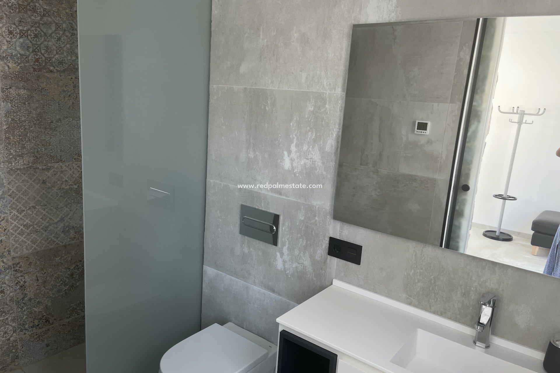 Videresalg - Villa -
Rojales - Inland