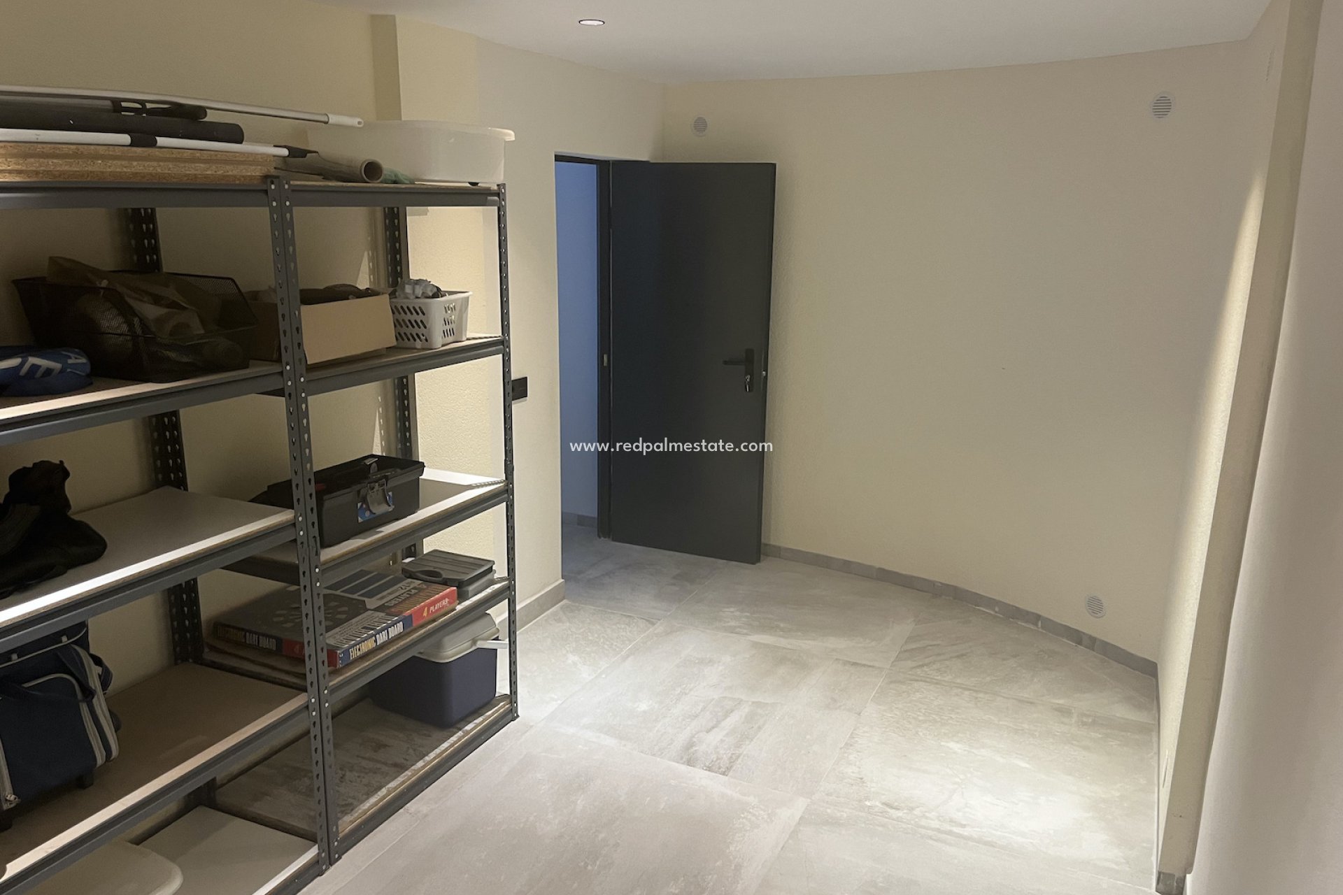 Videresalg - Villa -
Rojales - Inland