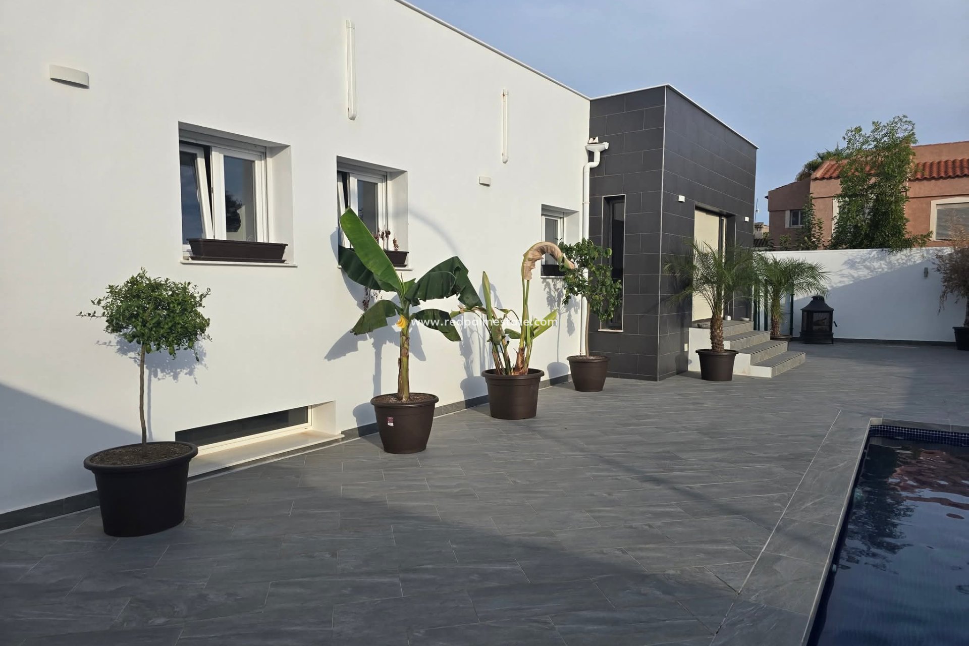 Videresalg - Villa -
Rojales - Inland