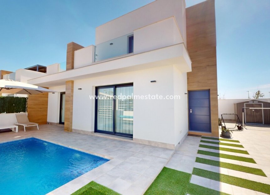 Videresalg - Villa -
ROLDAN - Inland