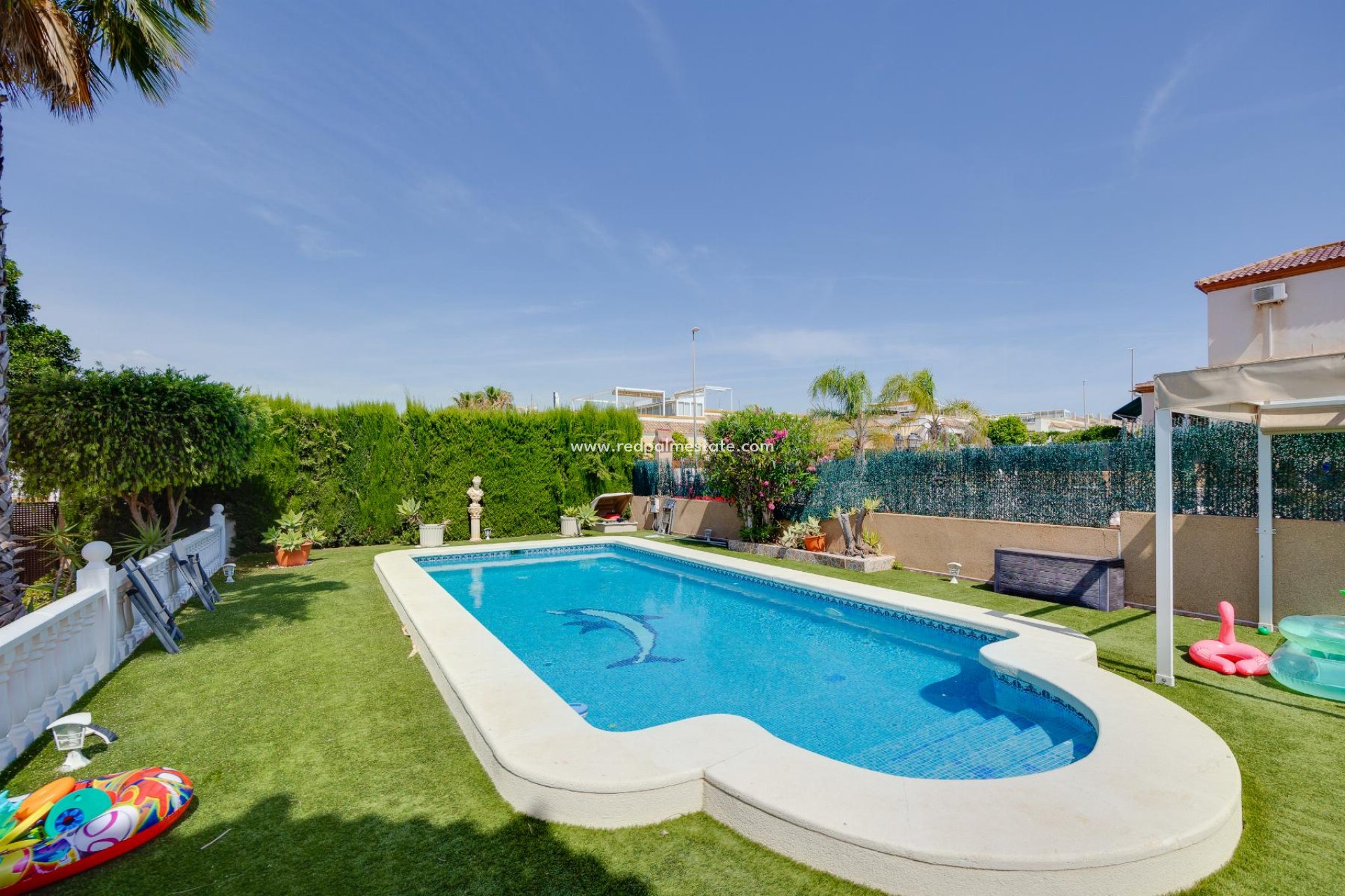 Videresalg - Villa -
San Fulgencio - La Marina