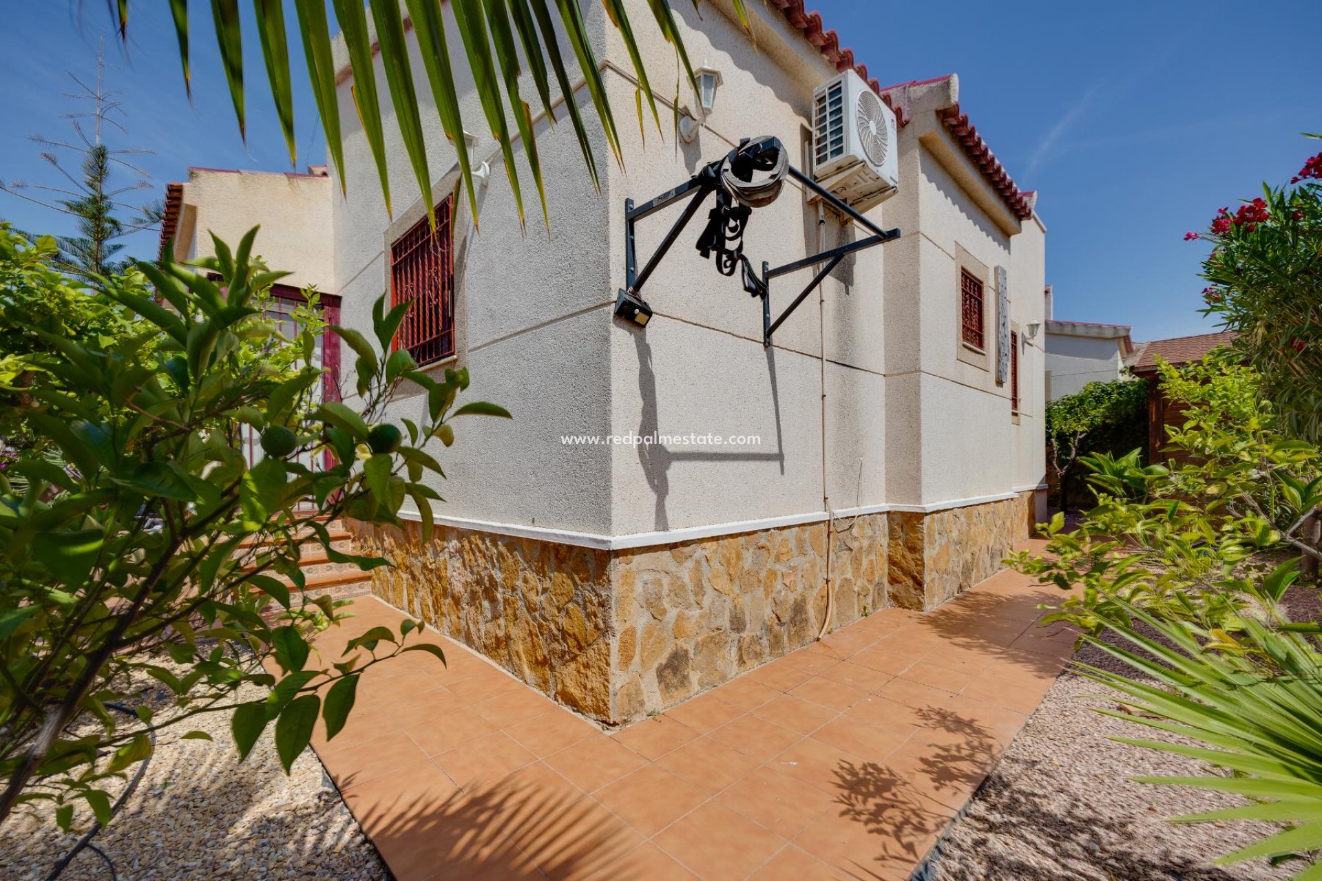 Videresalg - Villa -
San Fulgencio - La Marina