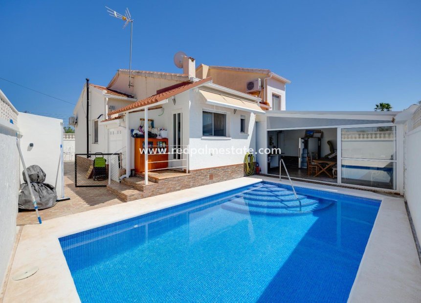 Videresalg - Villa -
San Fulgencio - La Marina