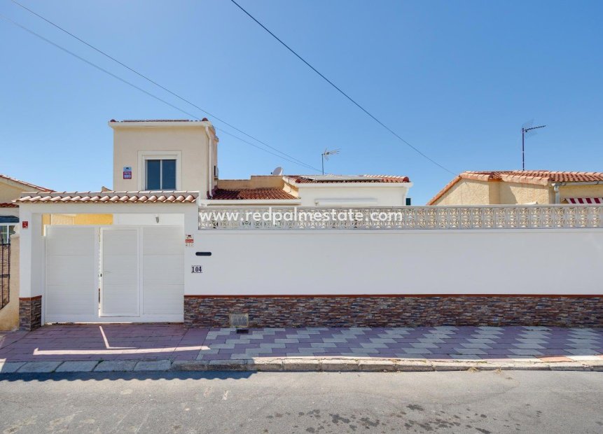 Videresalg - Villa -
San Fulgencio - La Marina