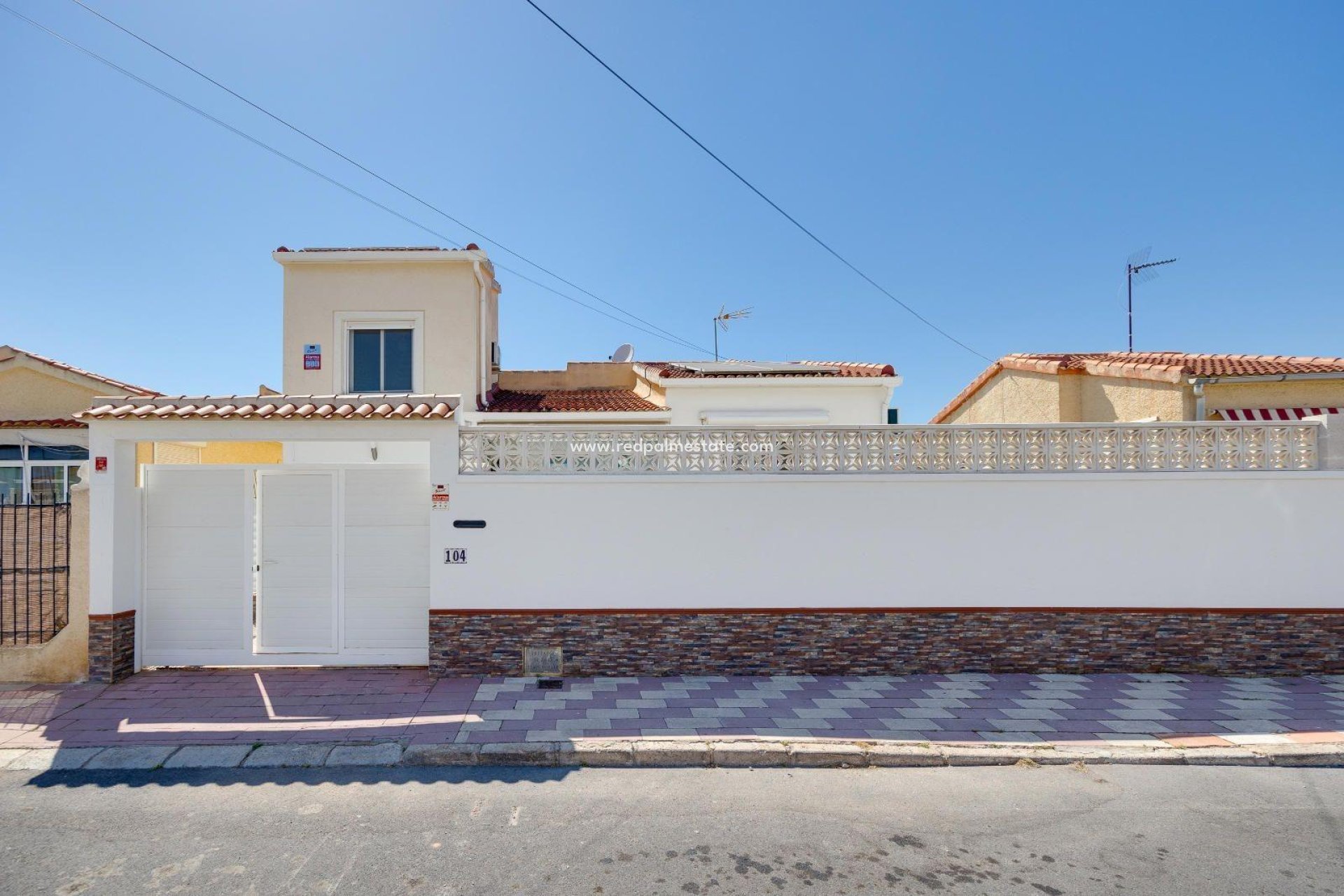 Videresalg - Villa -
San Fulgencio - La Marina