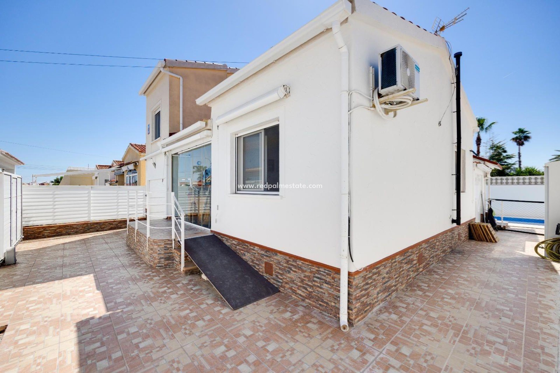 Videresalg - Villa -
San Fulgencio - La Marina