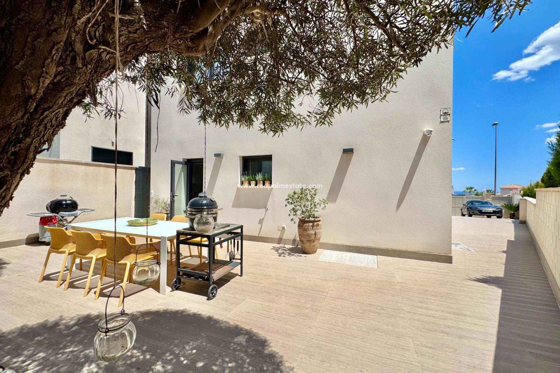Videresalg - Villa -
San Miguel de Salinas - Bellavista