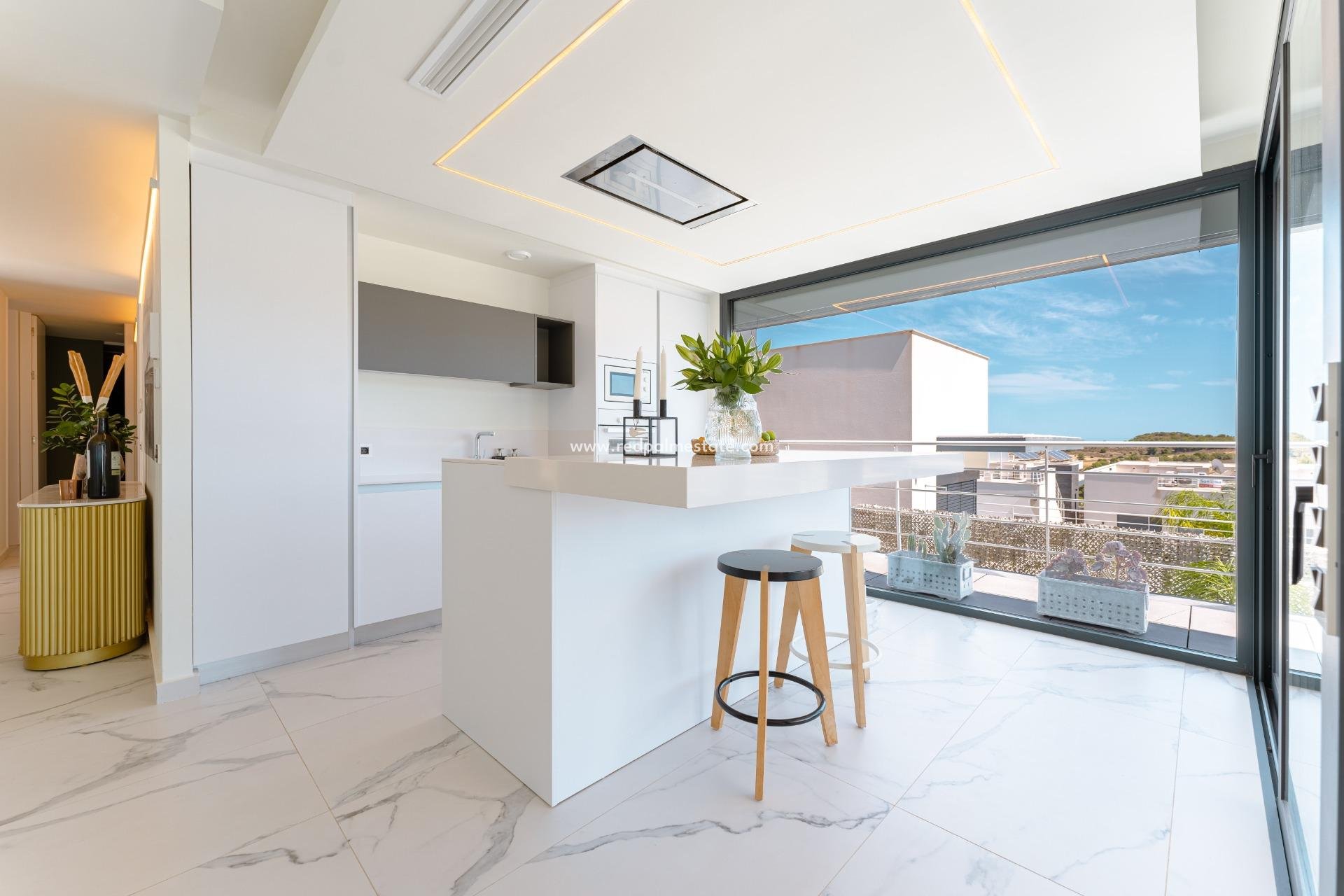 Videresalg - Villa -
San Miguel de Salinas - Bellavista