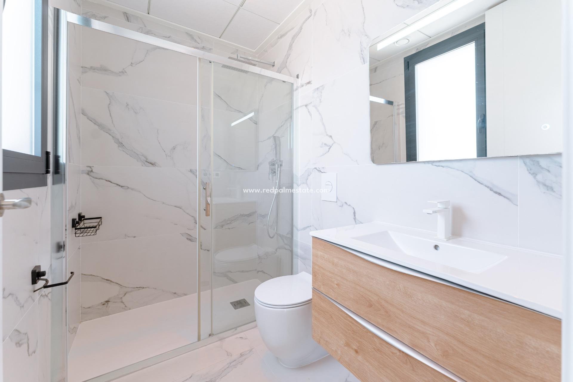 Videresalg - Villa -
San Miguel de Salinas - Bellavista