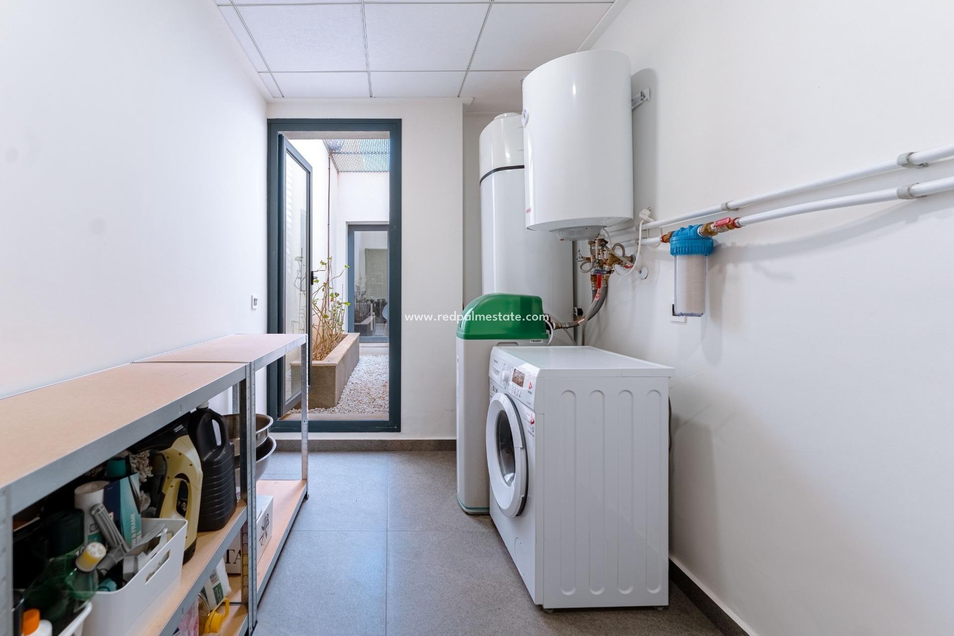 Videresalg - Villa -
San Miguel de Salinas - Bellavista