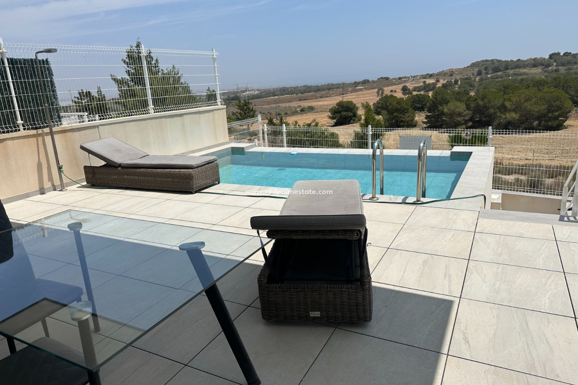 Videresalg - Villa -
San Miguel de Salinas - Inland
