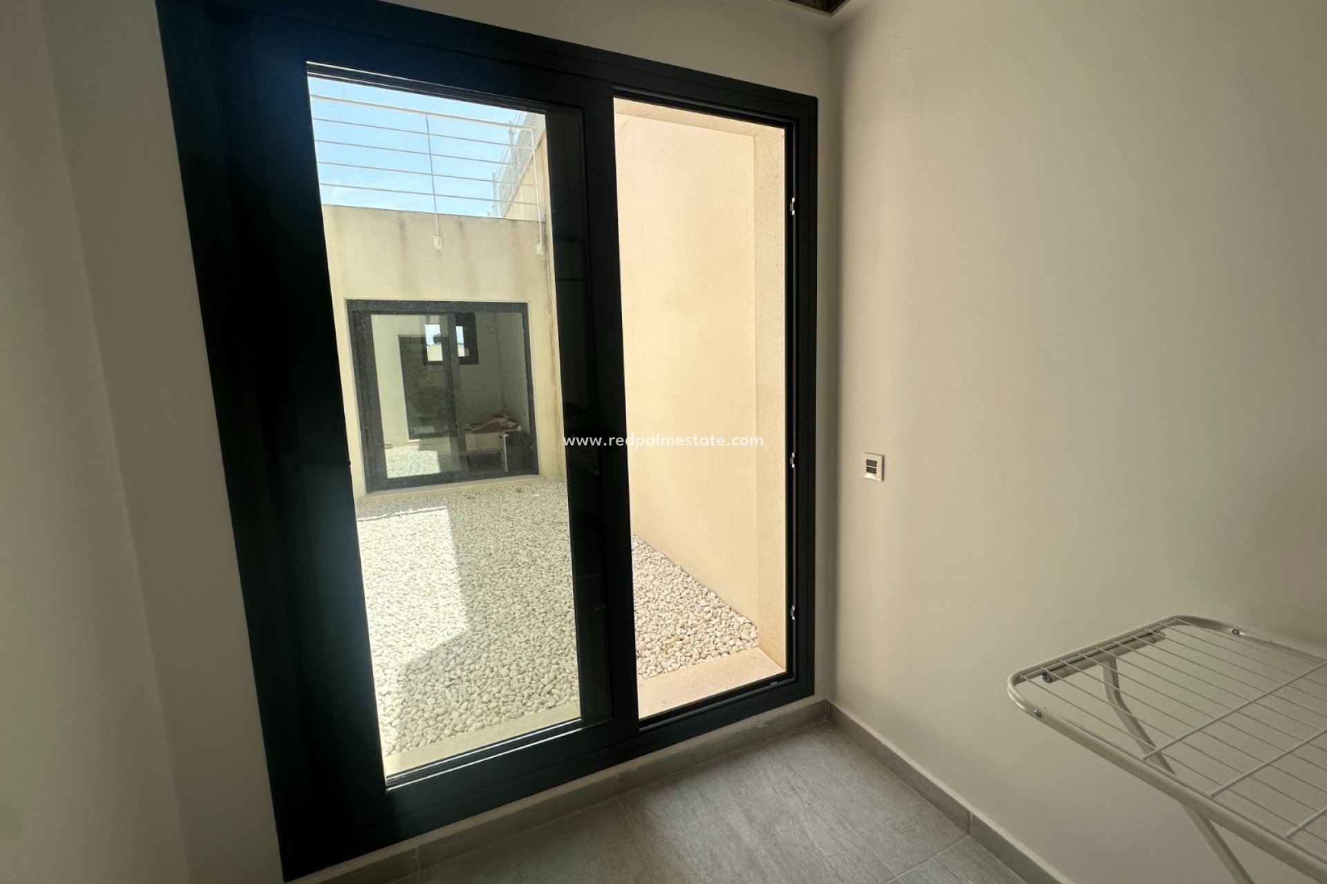 Videresalg - Villa -
San Miguel de Salinas - Inland