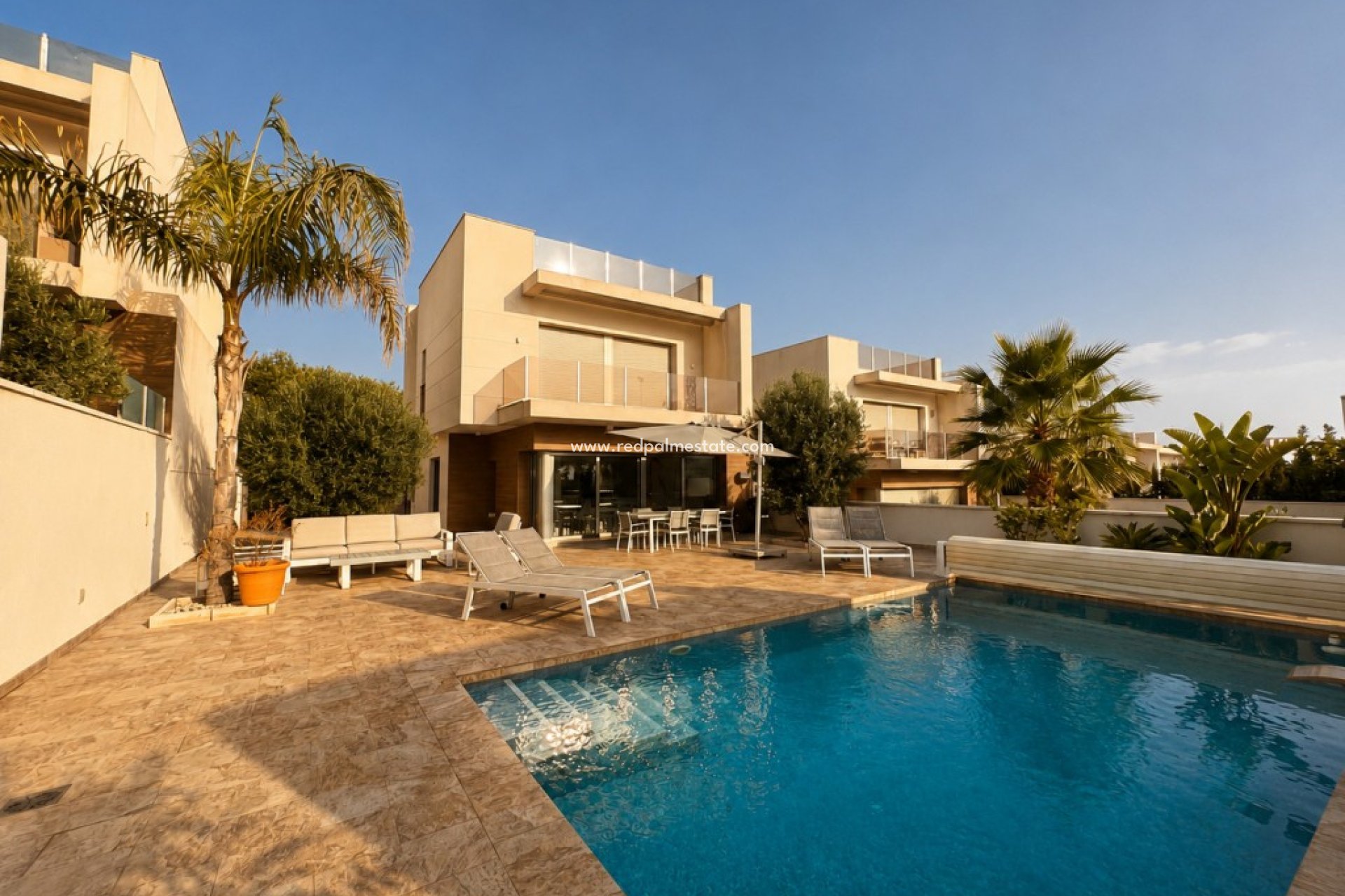 Videresalg - Villa -
San Miguel de Salinas - Inland