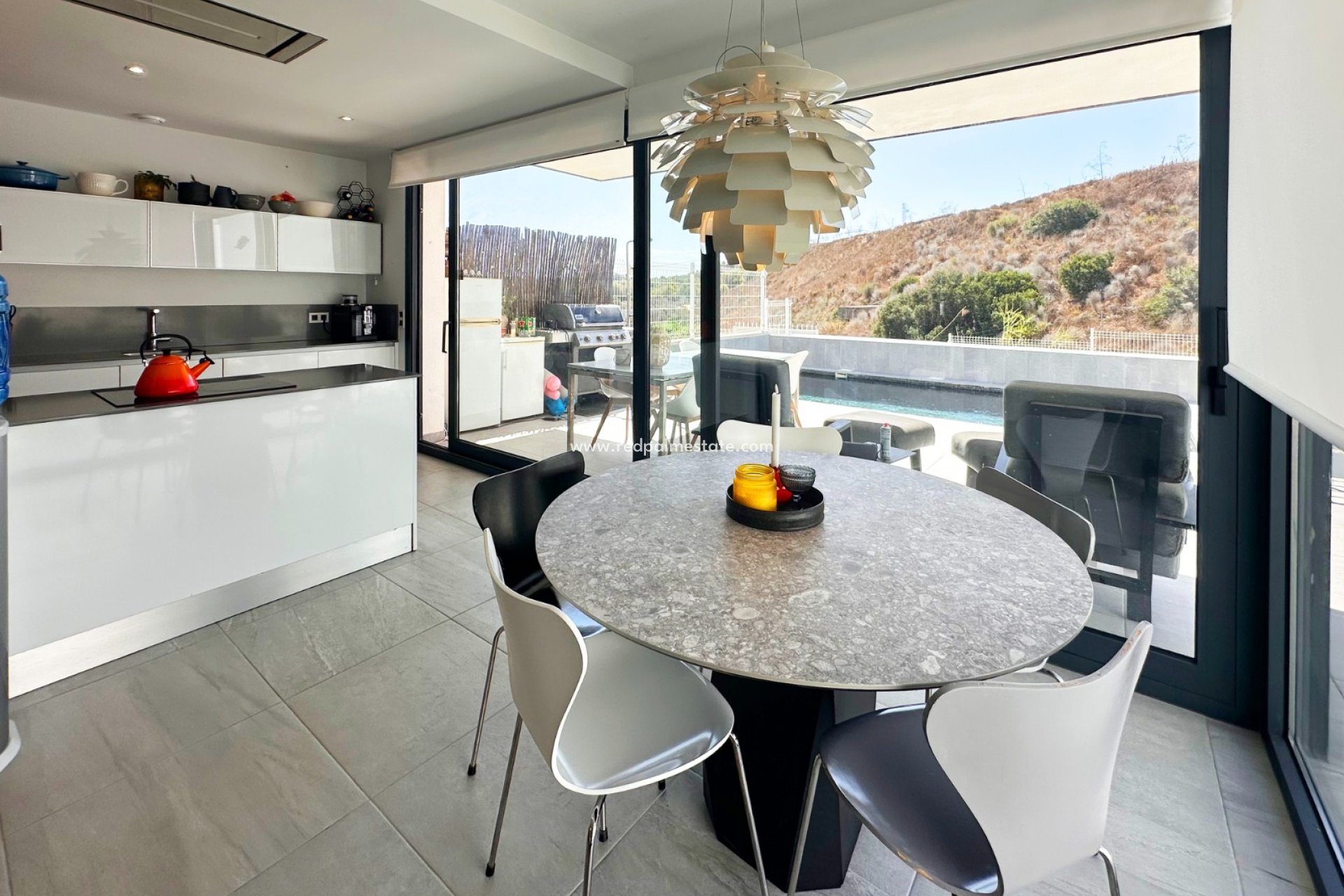 Videresalg - Villa -
San Miguel de Salinas - Inland