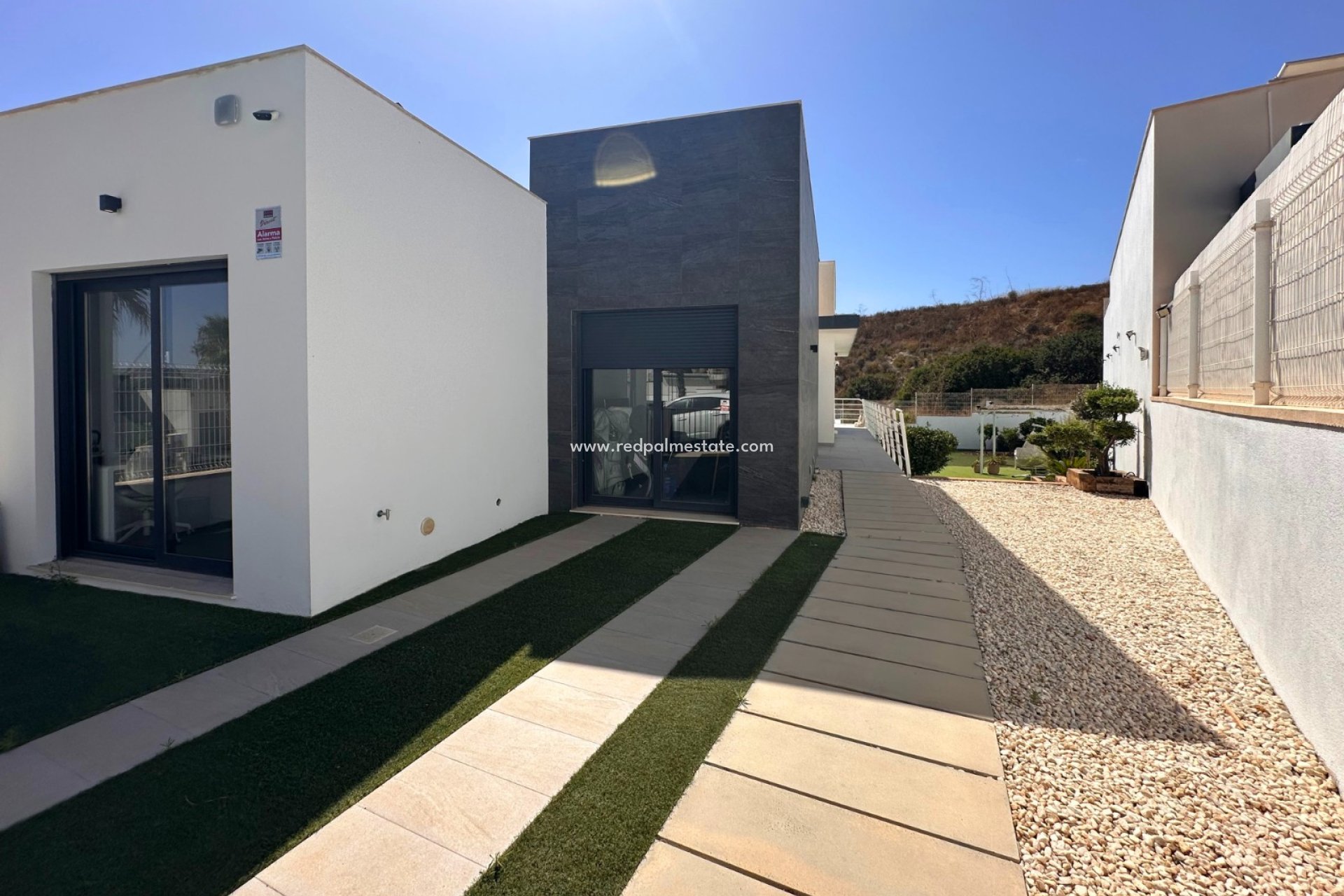 Videresalg - Villa -
San Miguel de Salinas - Inland