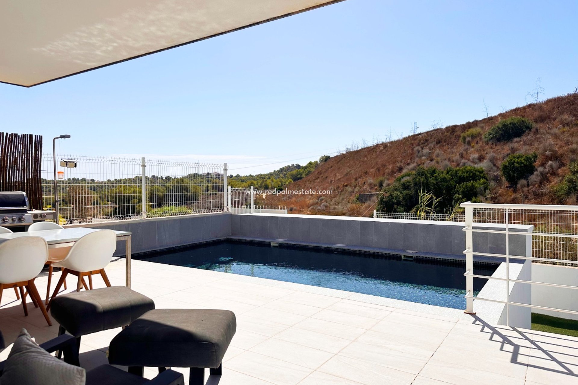 Videresalg - Villa -
San Miguel de Salinas - Inland