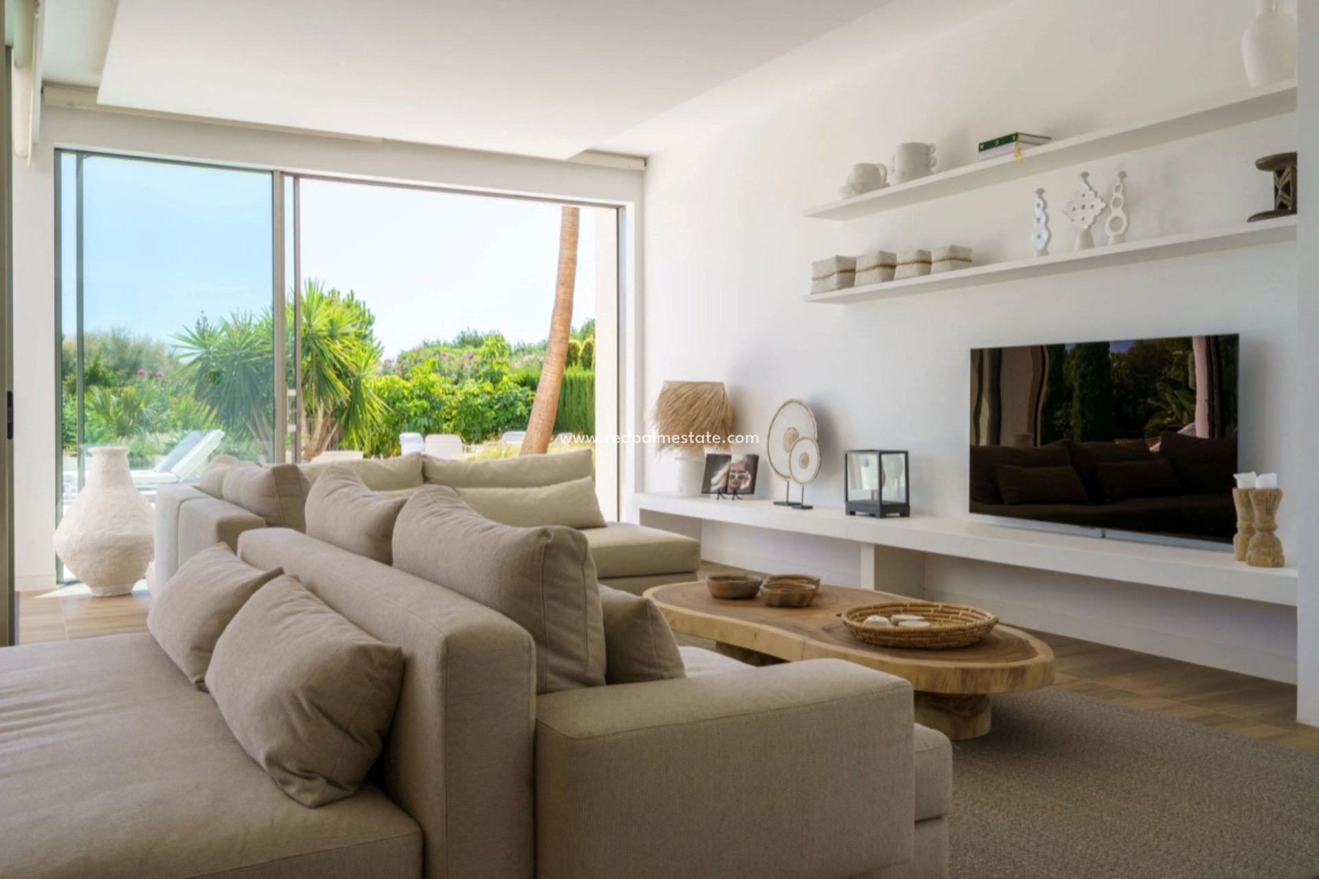 Videresalg - Villa -
San Miguel de Salinas - Inland