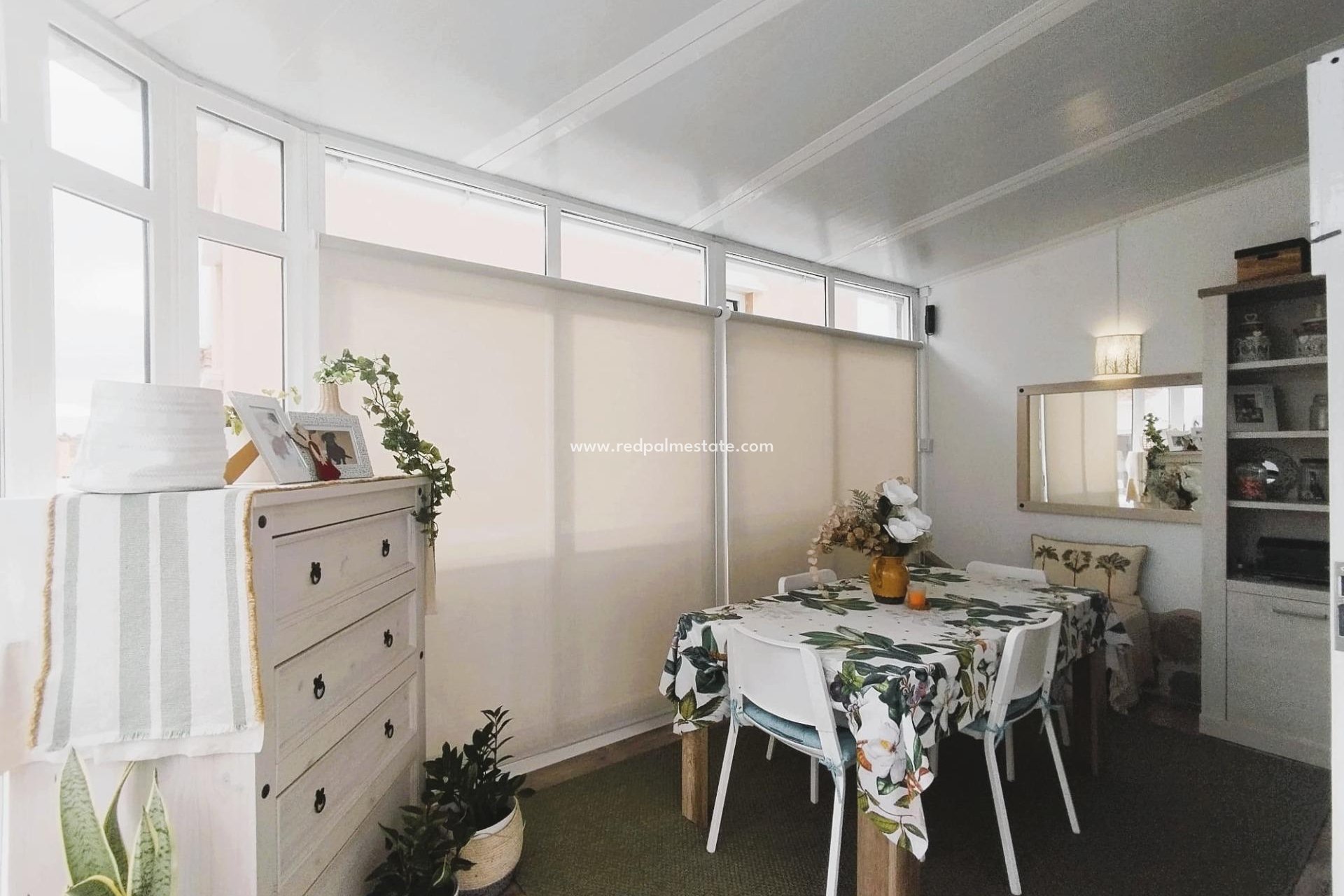 Videresalg - Villa -
San Miguel de Salinas - Inland