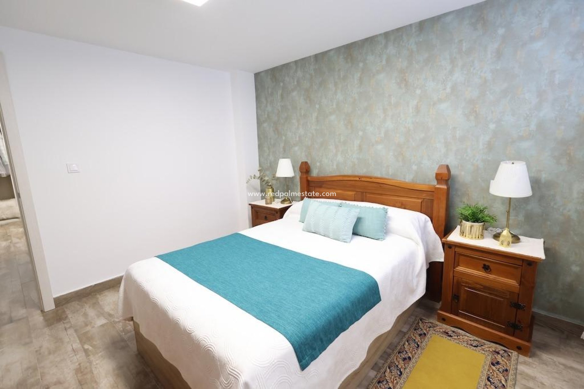 Videresalg - Villa -
San Miguel de Salinas - Inland